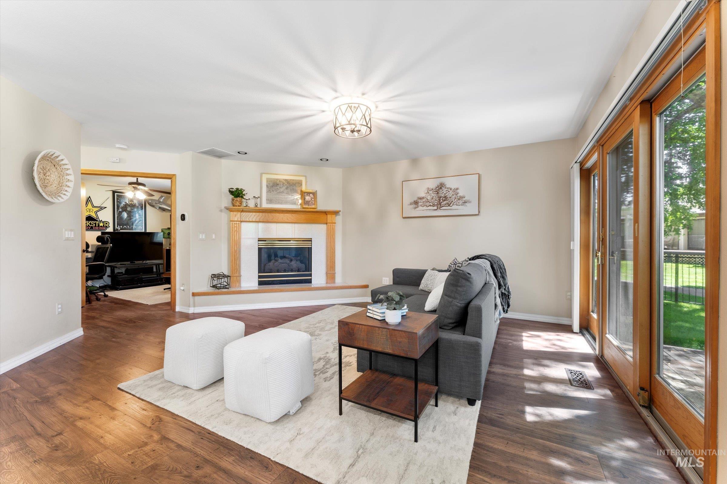 5811 W Sterling Ln, Property Photo 16