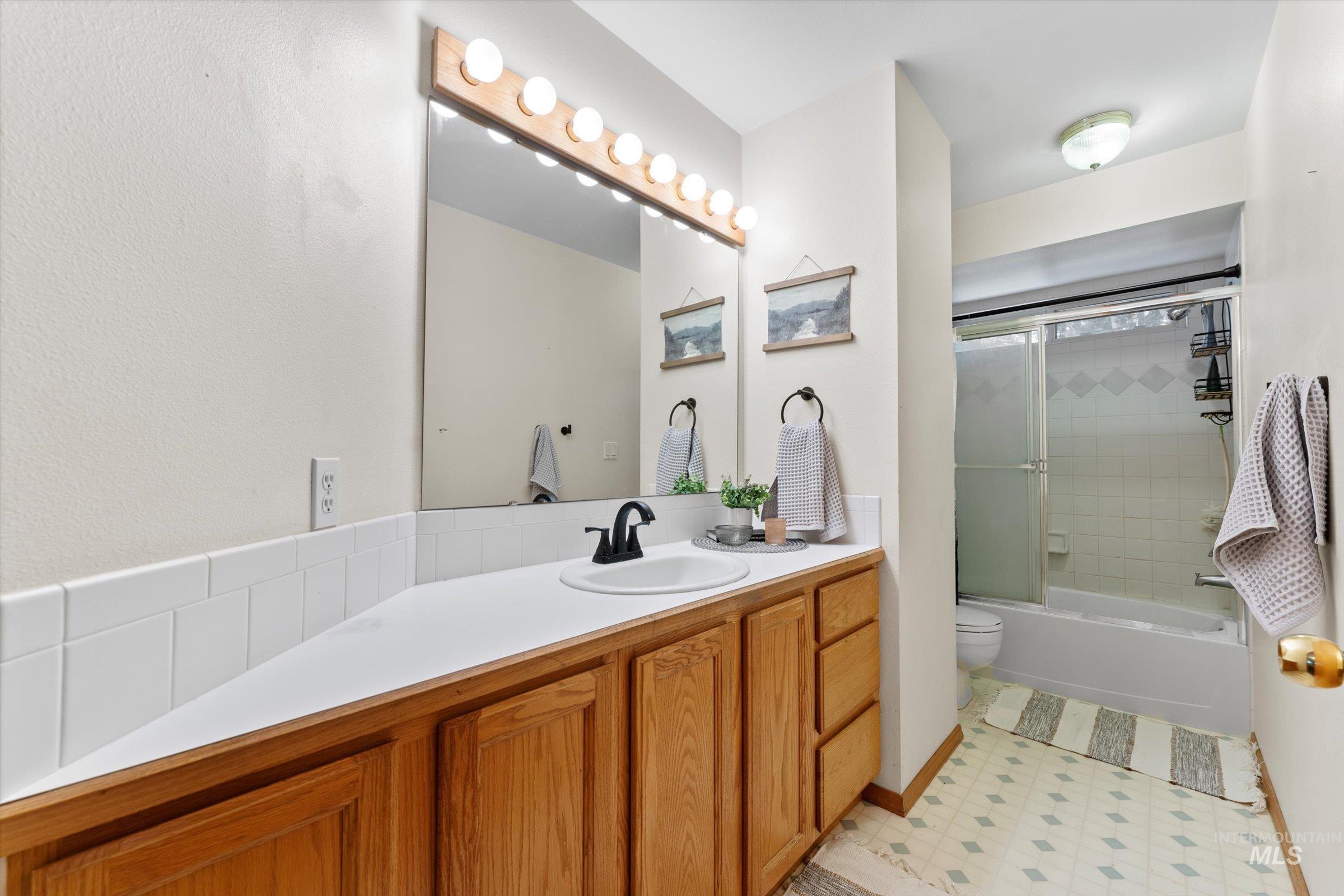 5811 W Sterling Ln, Property Photo 29