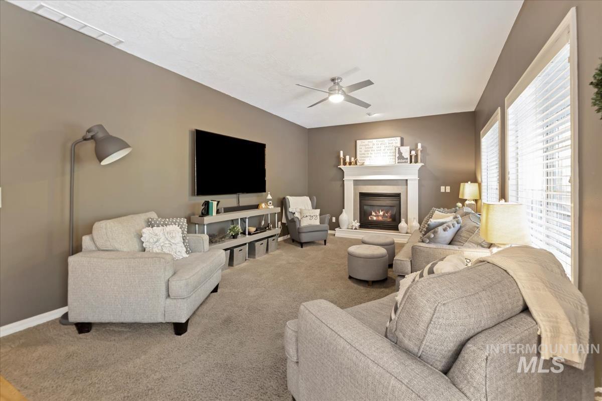 1430 E Feather Nest Ct Property Photo 13