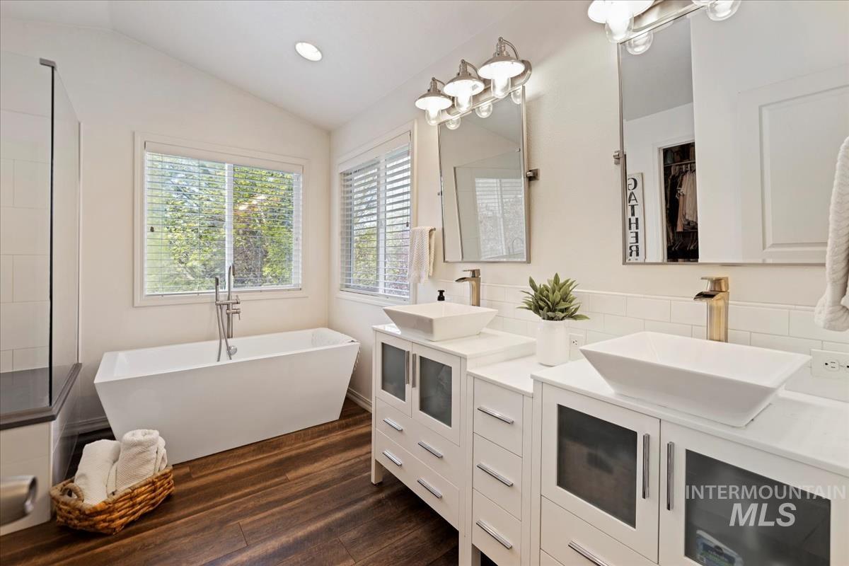 1430 E Feather Nest Ct Property Photo 18