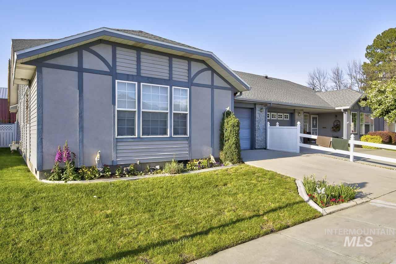 136 Country Lane Loop Property Photo