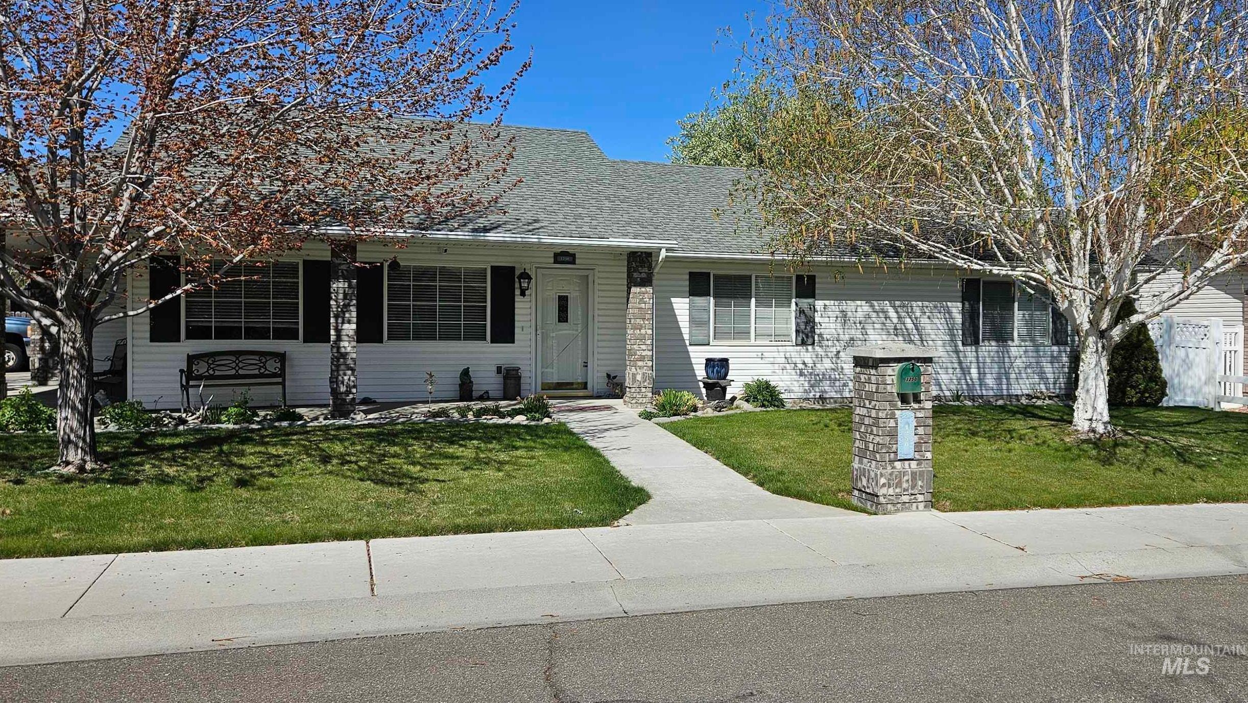 1250 Brundage Cir Property Photo