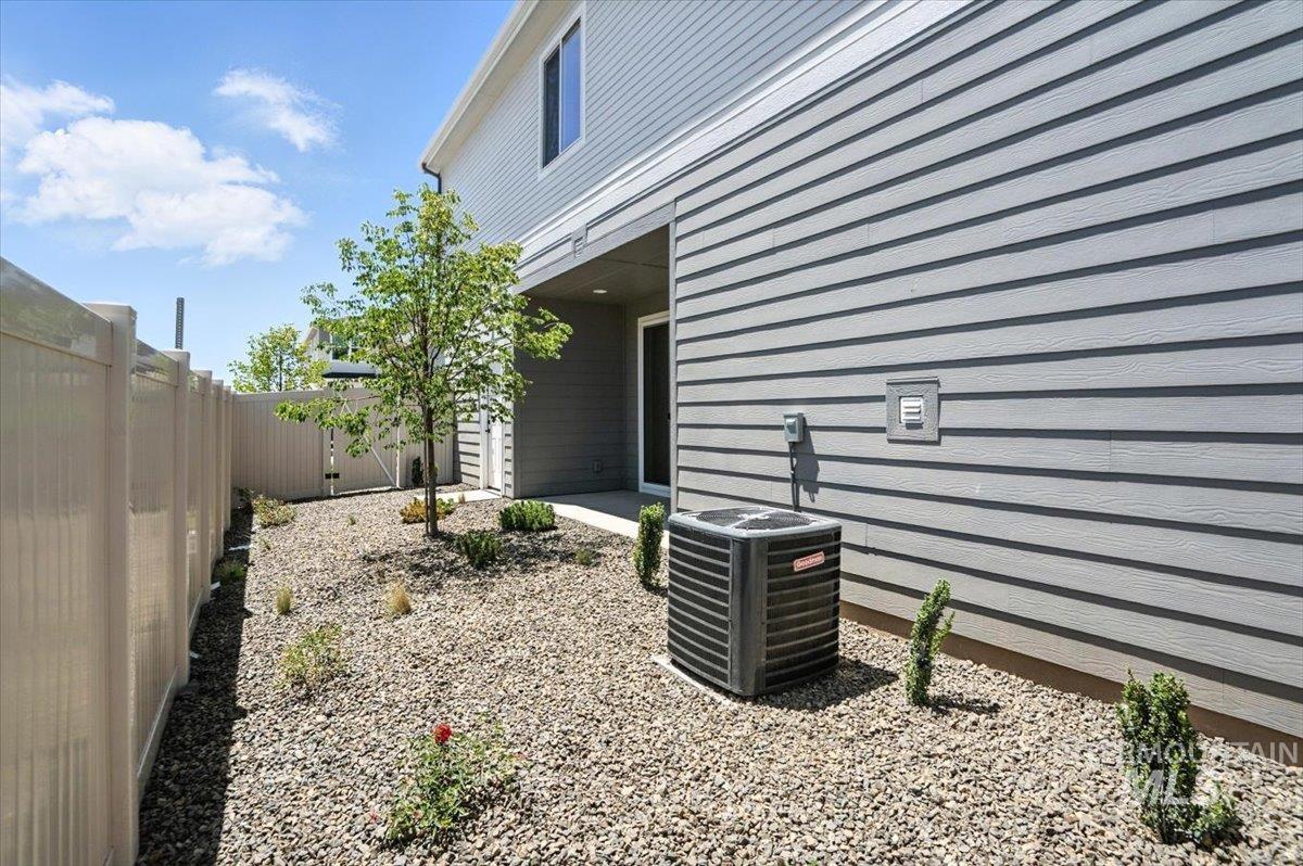 12267 W Endsley Lane Property Photo 24