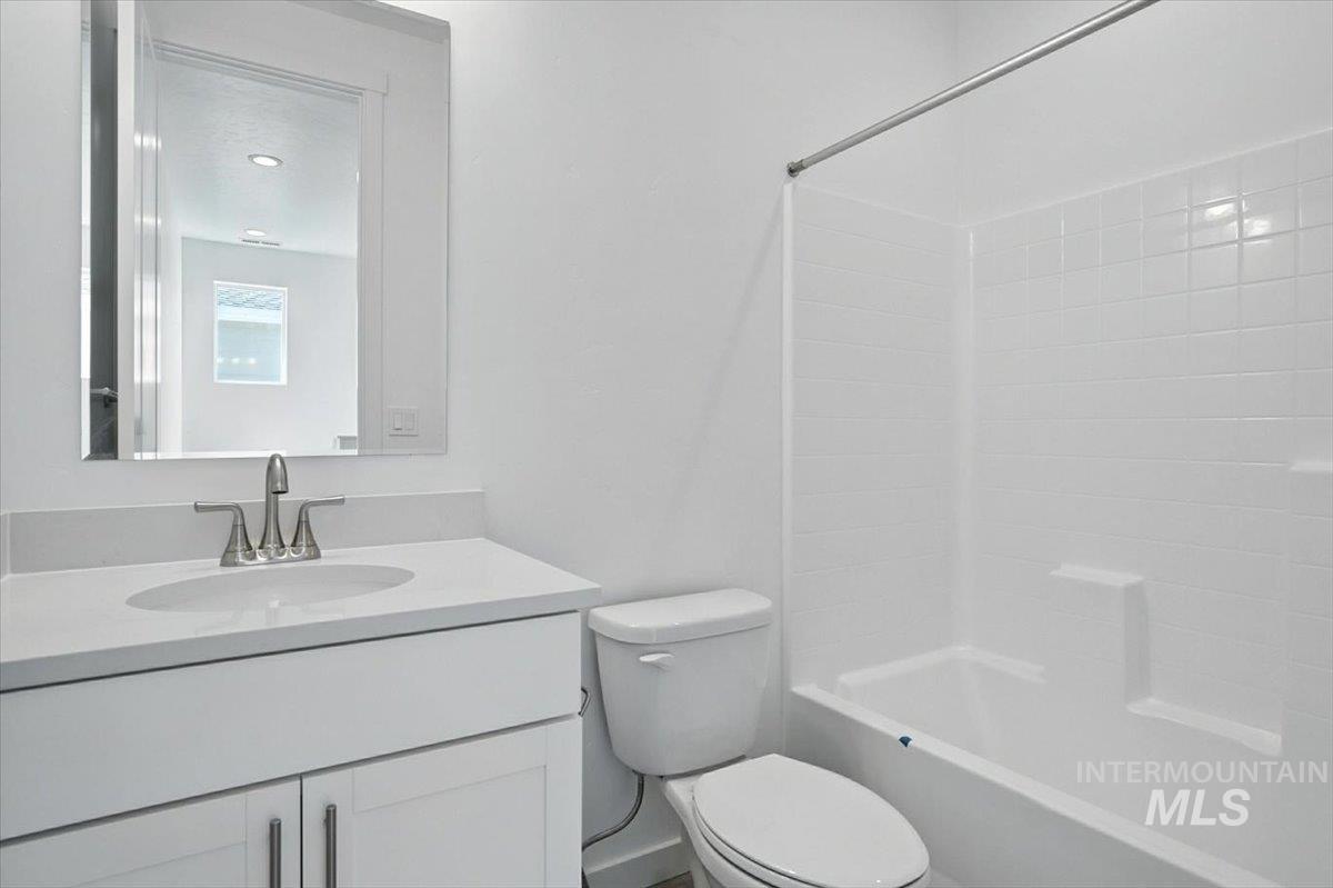 12731 W Endsley Lane Property Photo 16