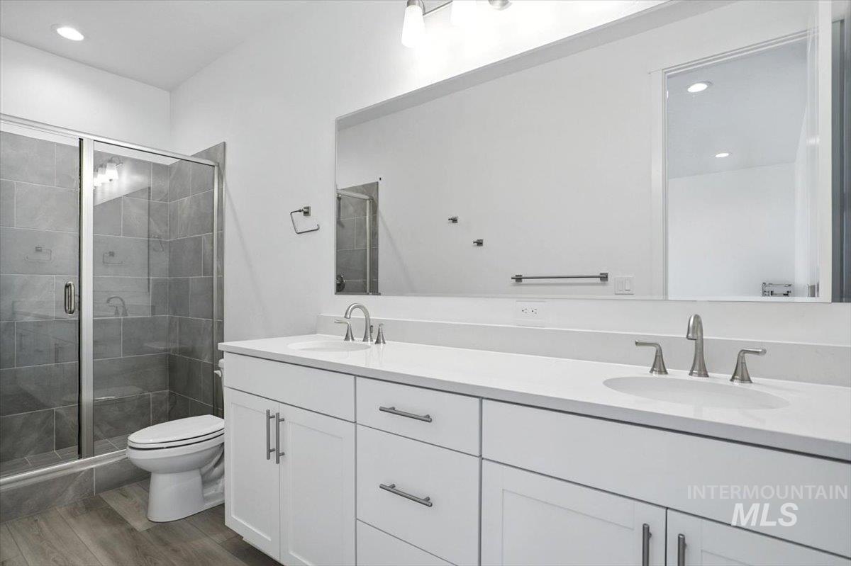 12731 W Endsley Lane Property Photo 22