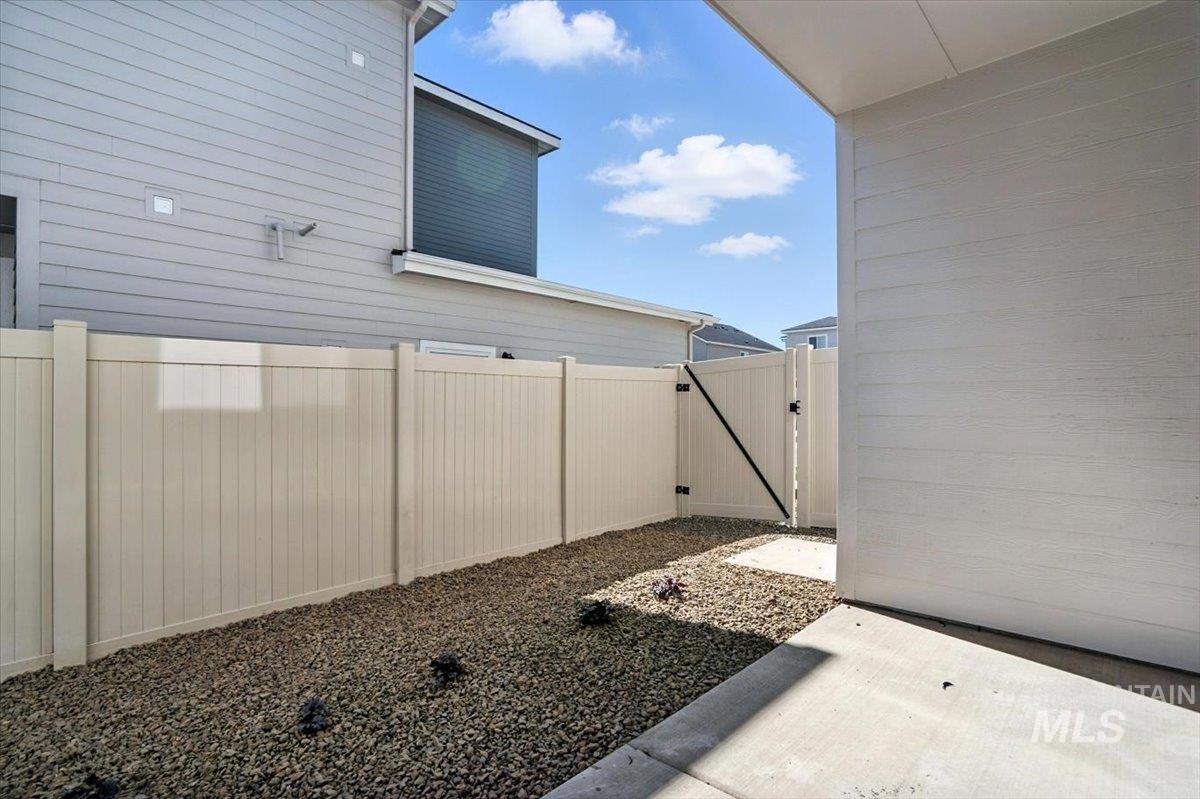 12731 W Endsley Lane Property Photo 25