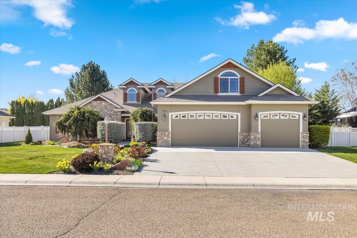 315 Hilldrop St Property Photo
