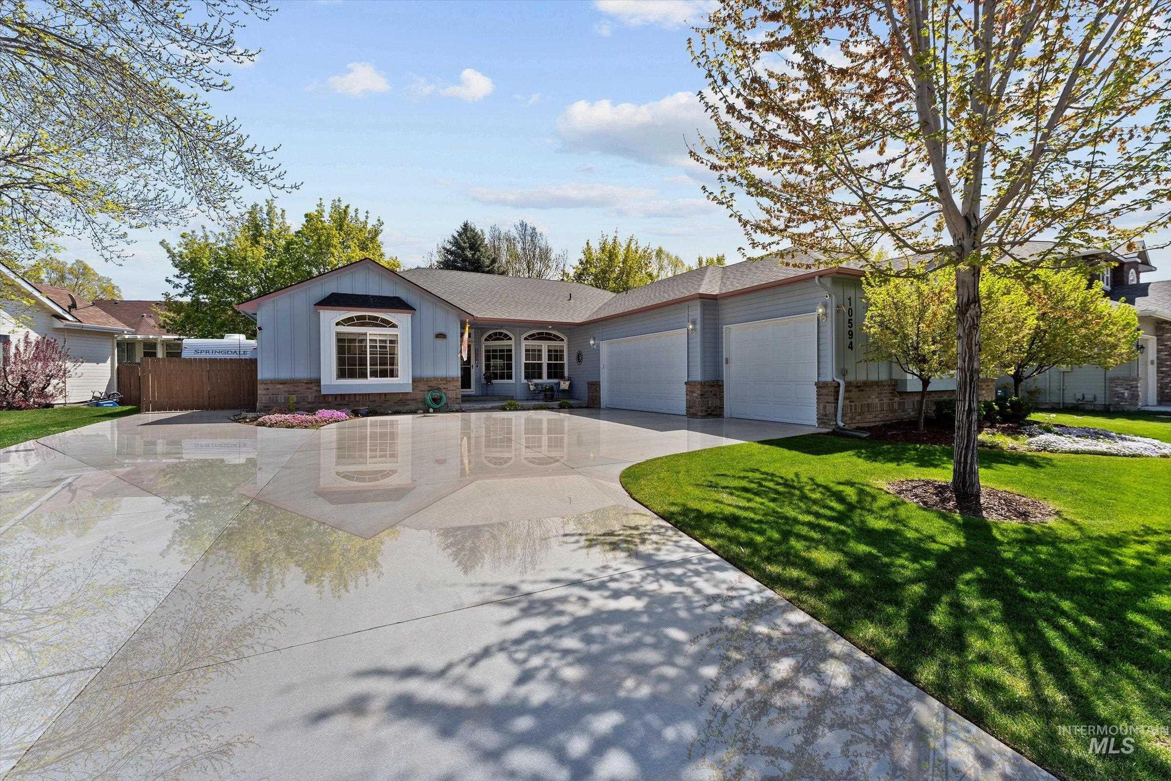 10594 N Bridle Way Property Photo