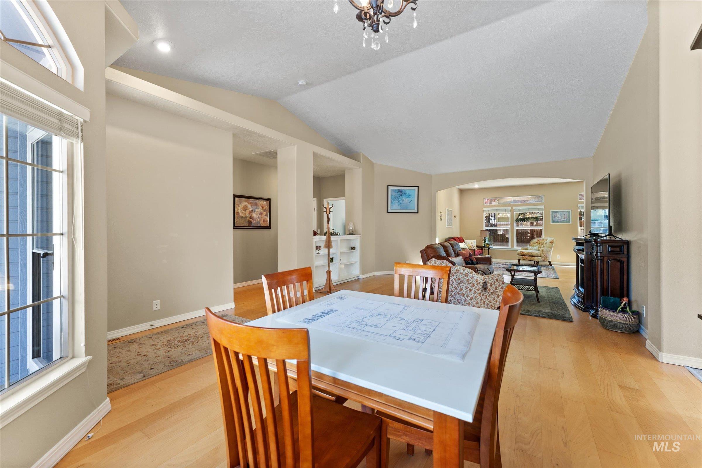 10594 N Bridle Way Property Photo 5
