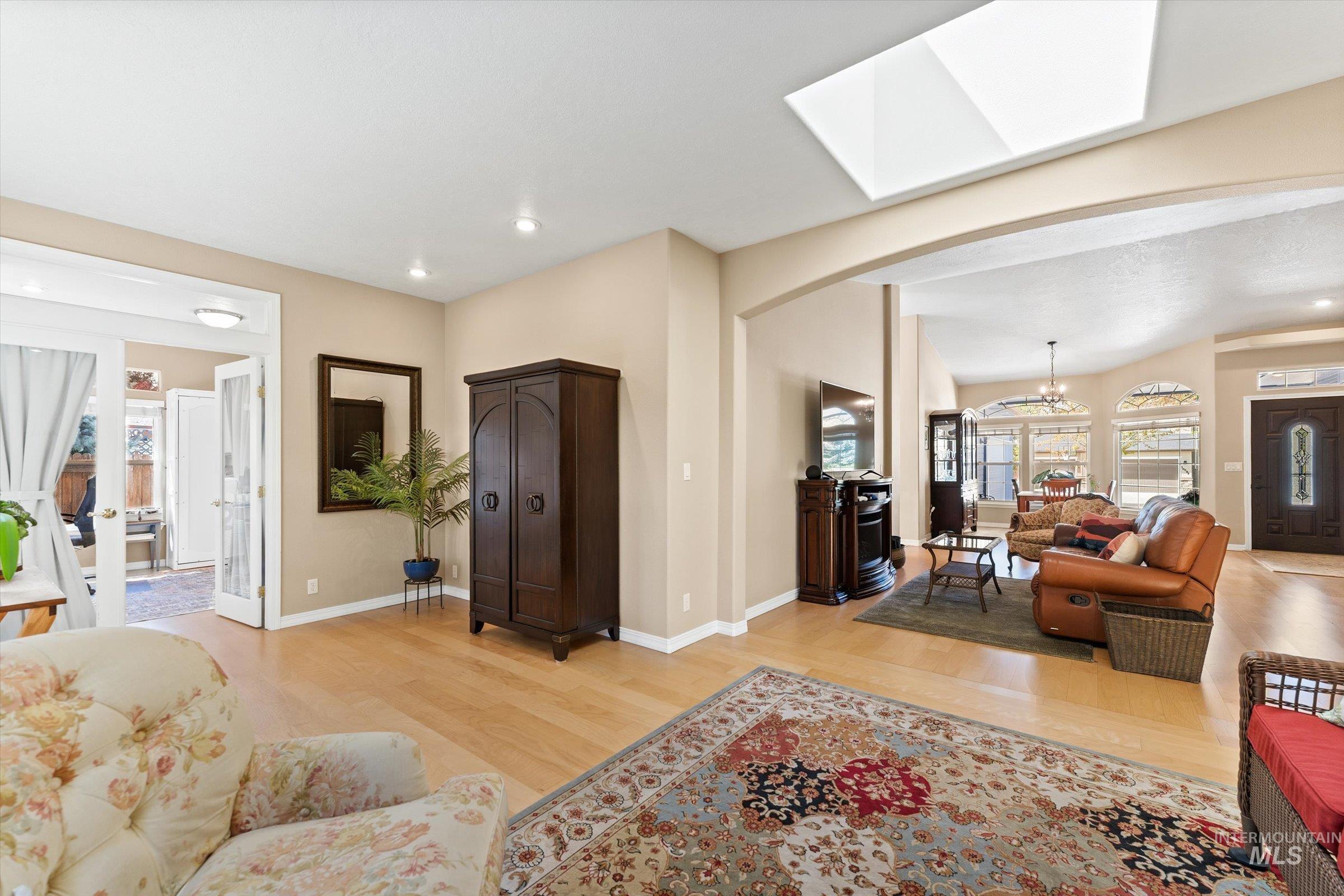 10594 N Bridle Way Property Photo 8