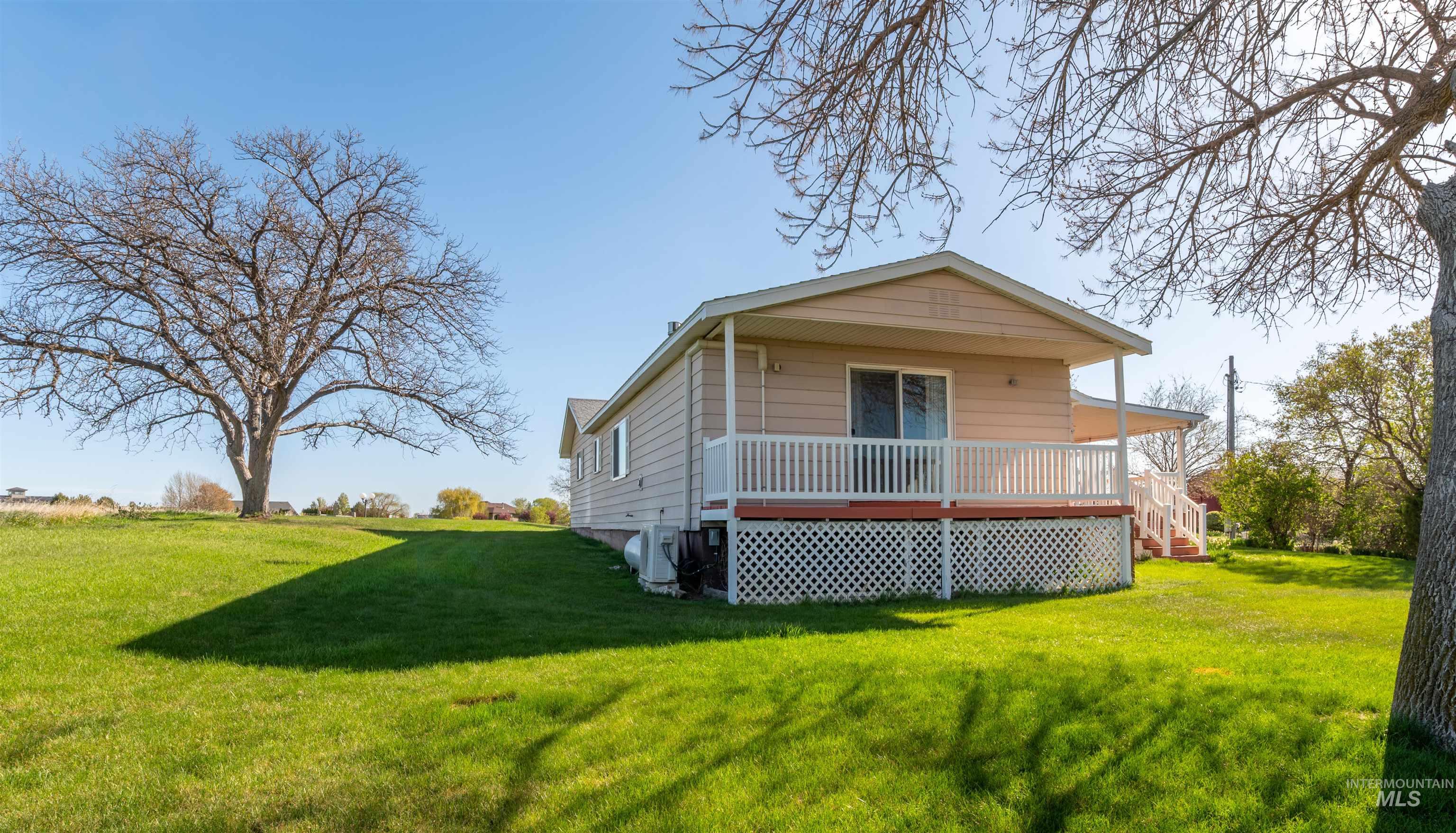 50 S 200 W Property Photo 4