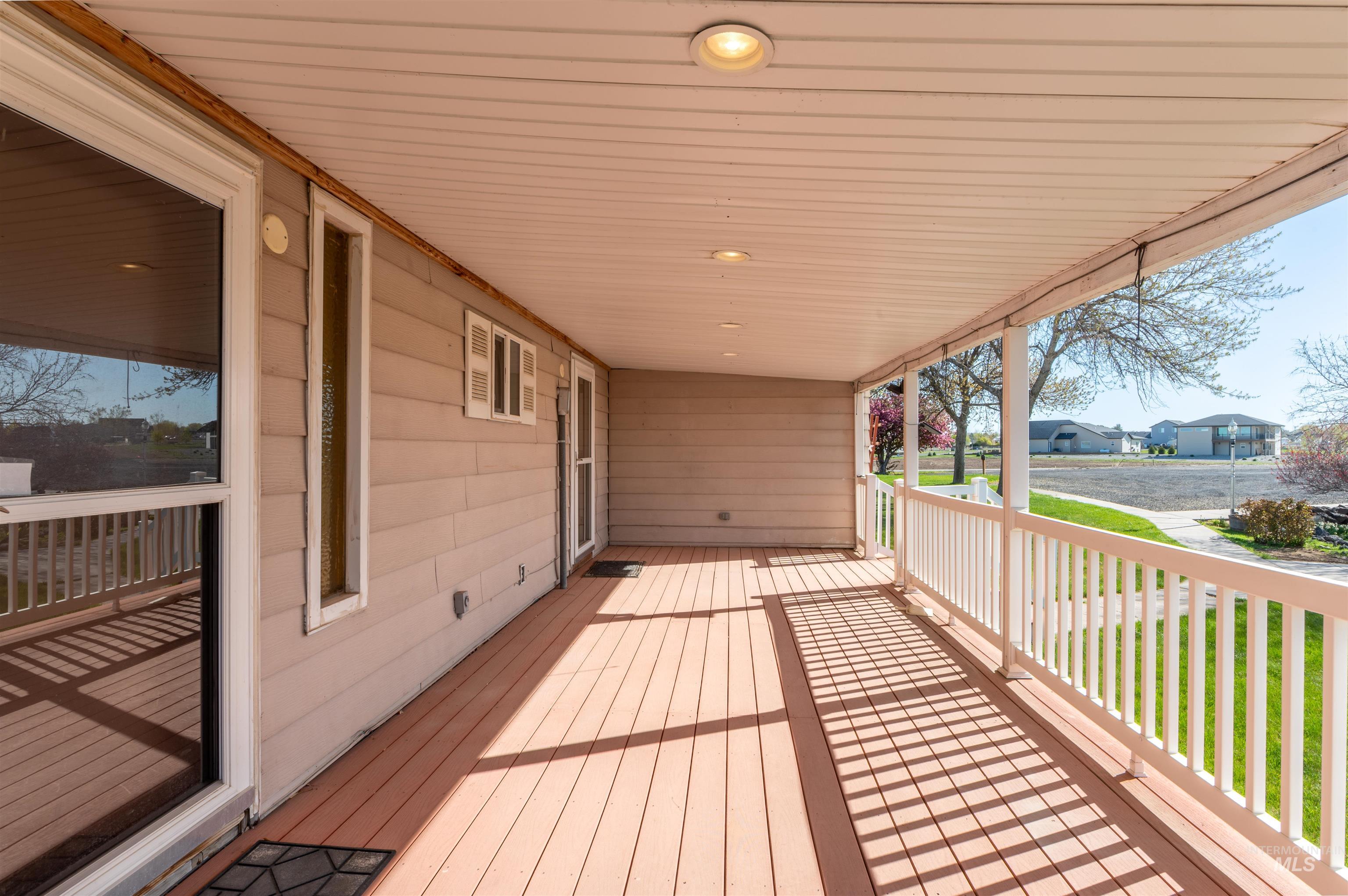 50 S 200 W Property Photo 6