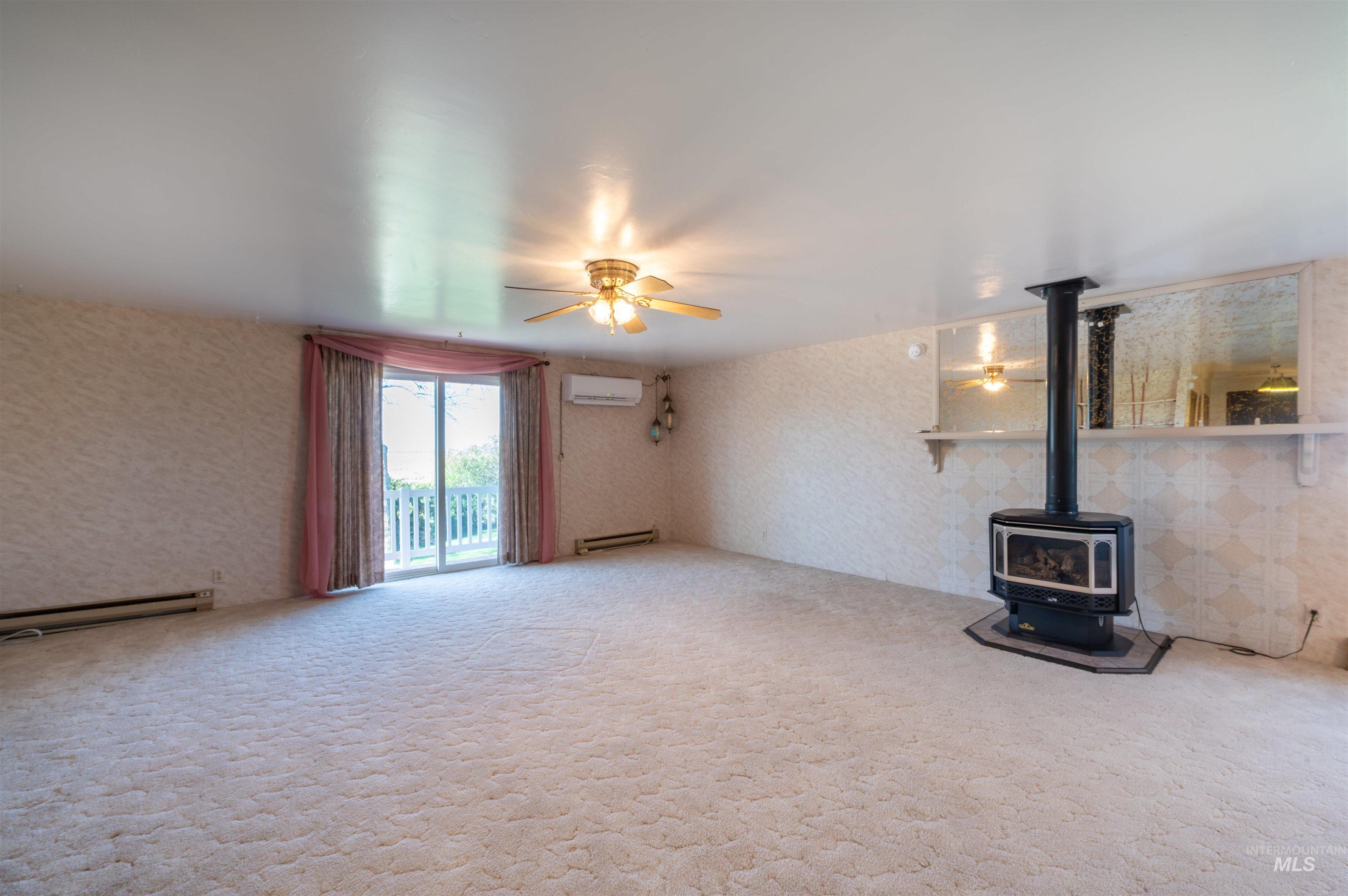 50 S 200 W Property Photo 9