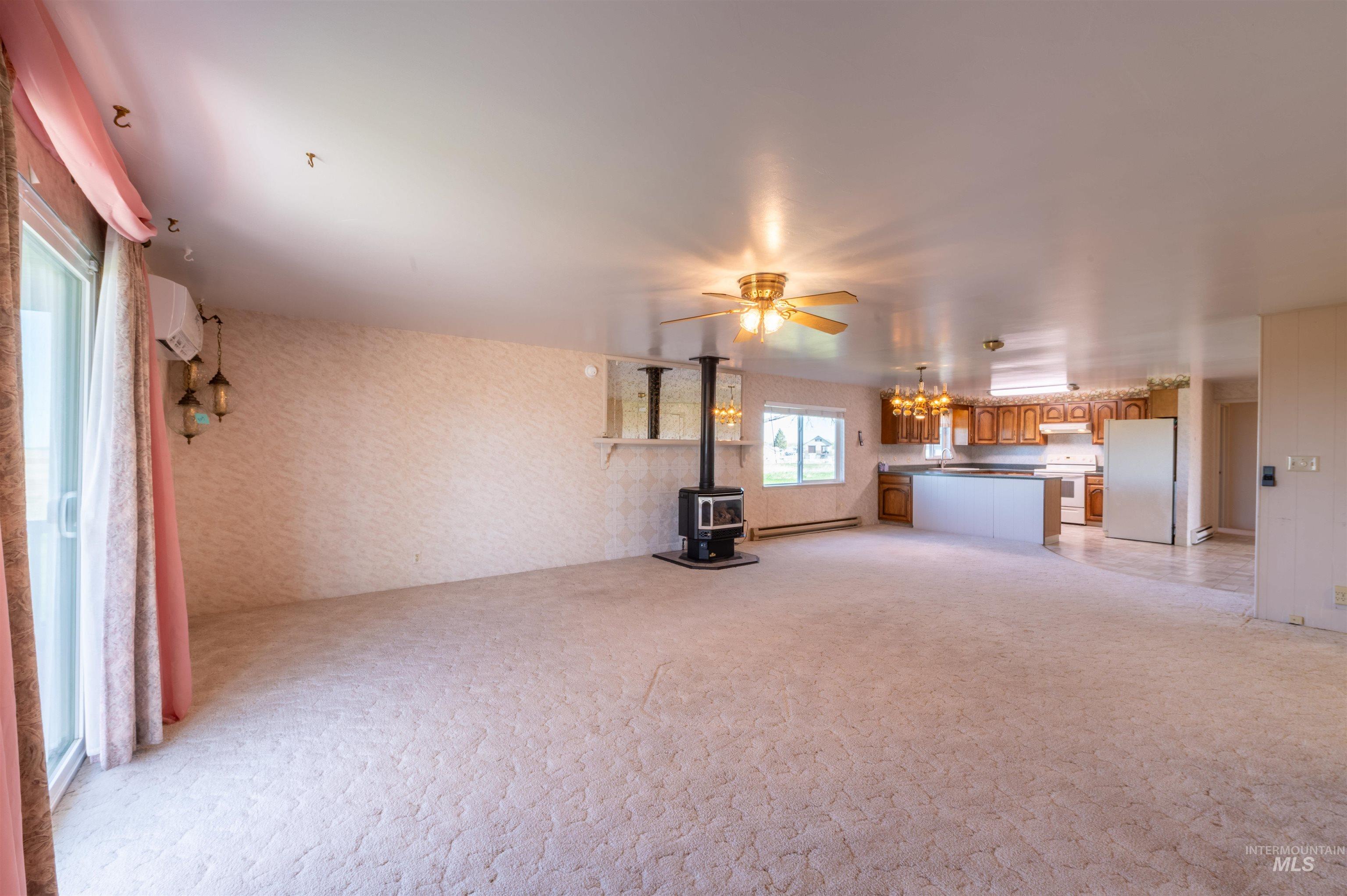 50 S 200 W Property Photo 11