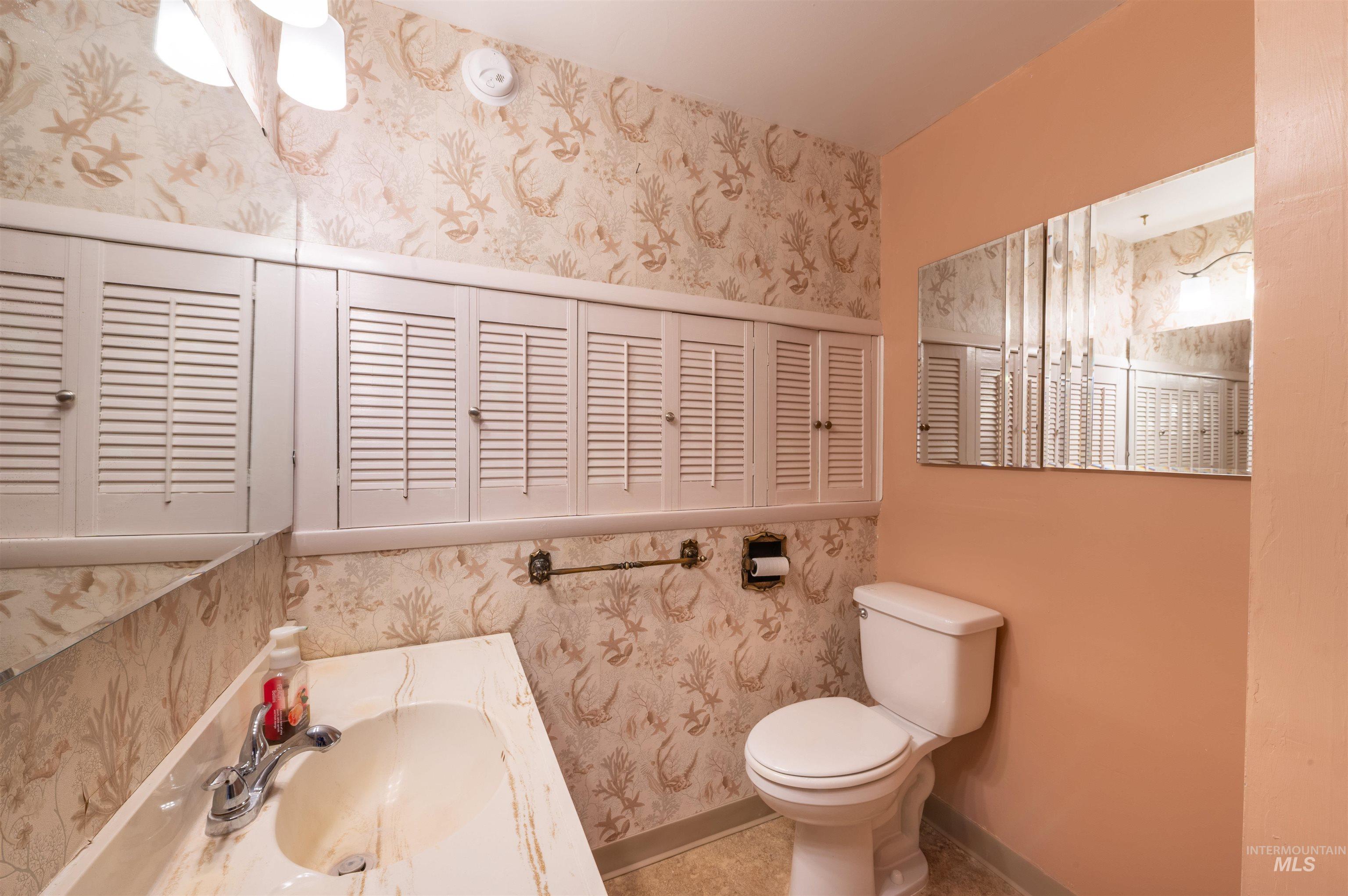 50 S 200 W Property Photo 27