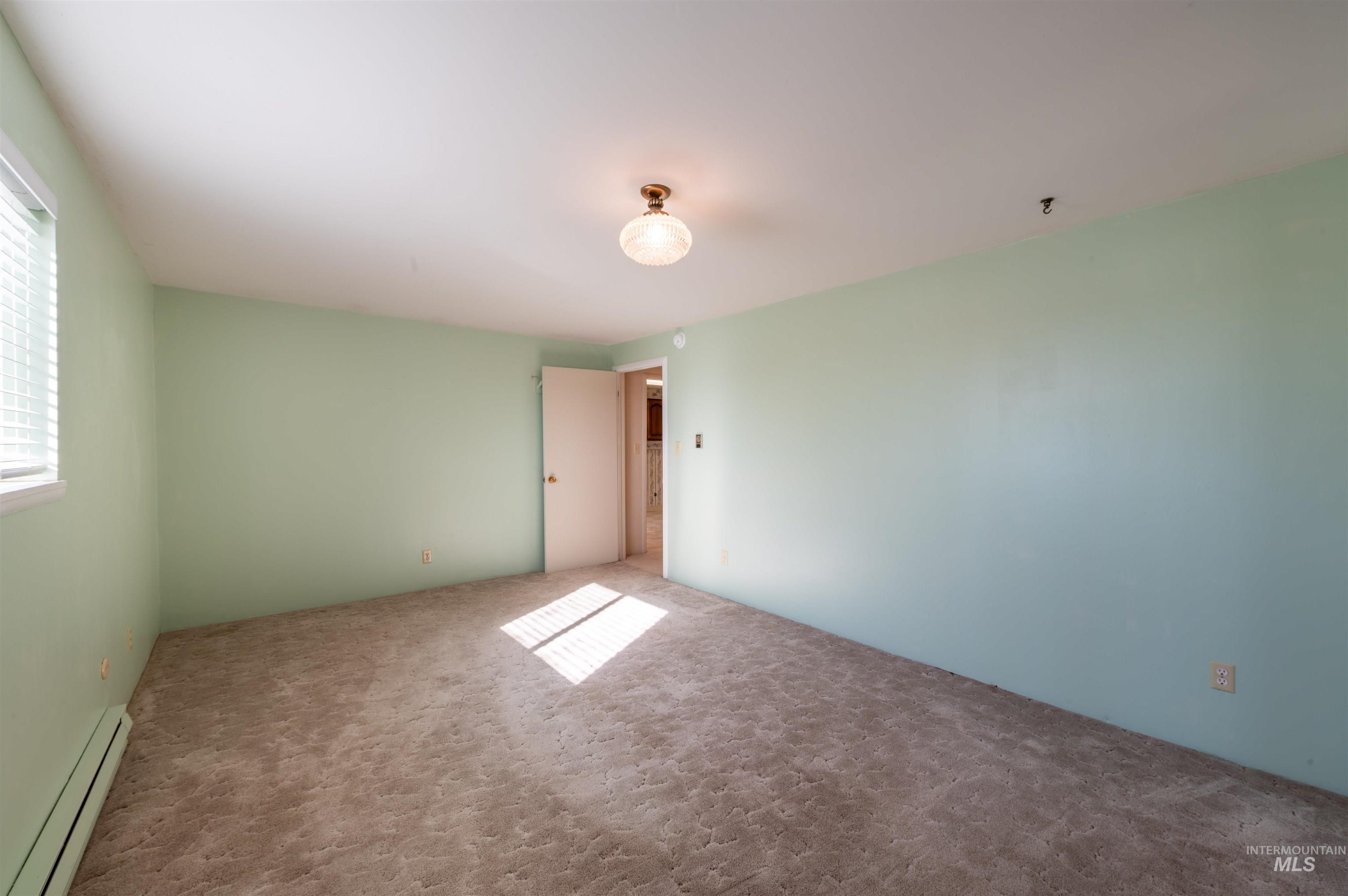 50 S 200 W Property Photo 33