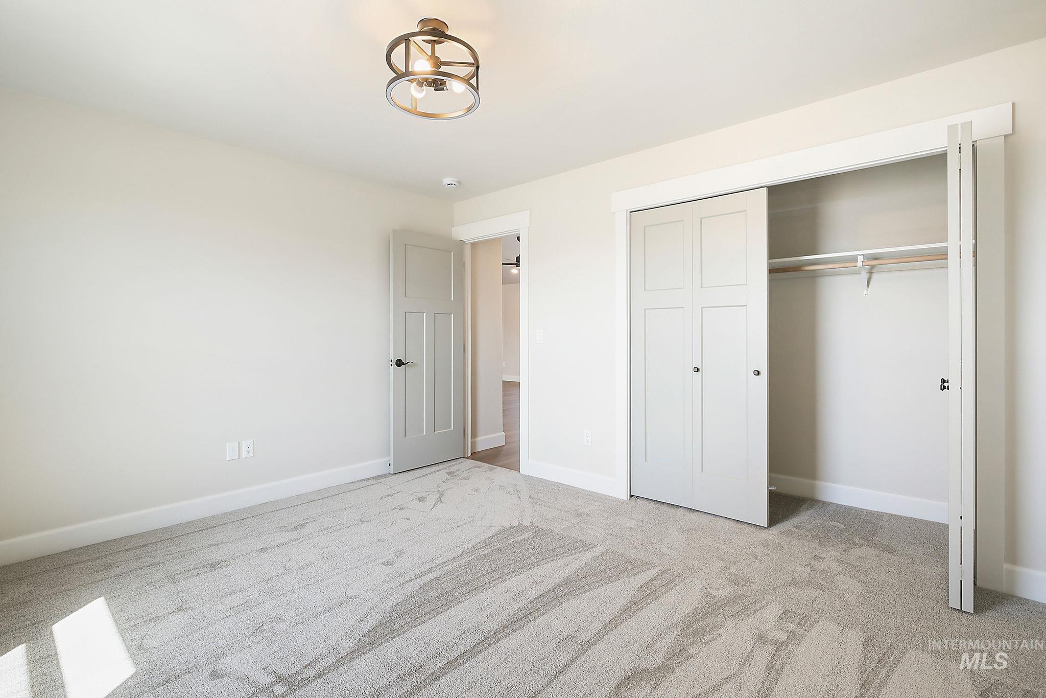1730 Golden Hills Drive Property Photo 21