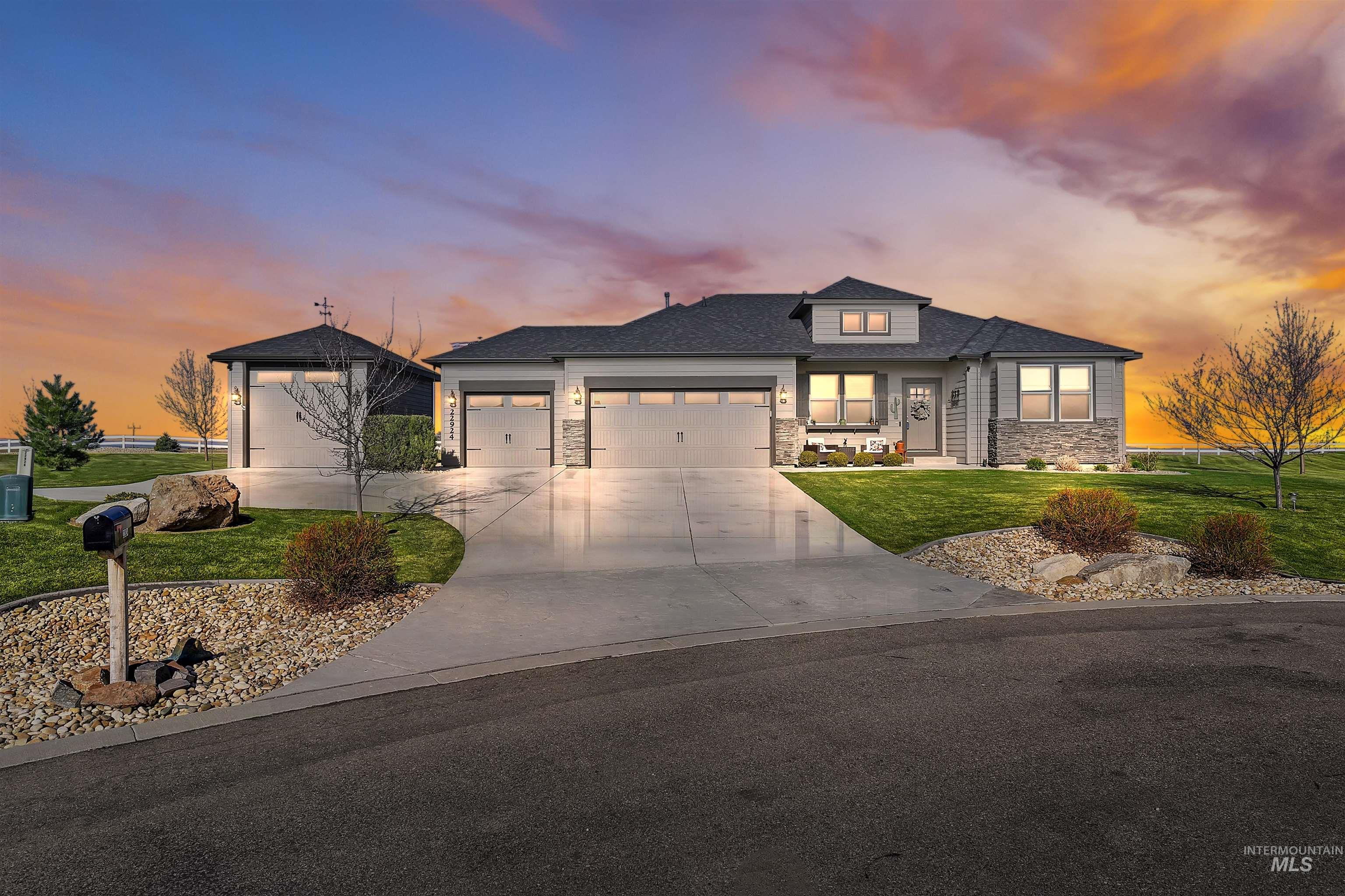 22924 Cirrus View Ct. Property Photo 1