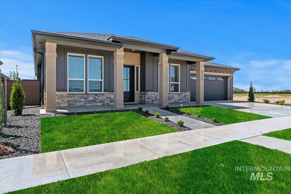8469 W Happy Day Dr. Property Photo 1