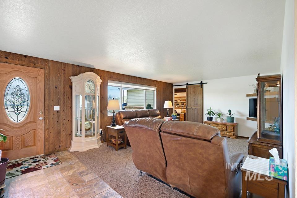 6110 Hwy 52 Property Photo 3
