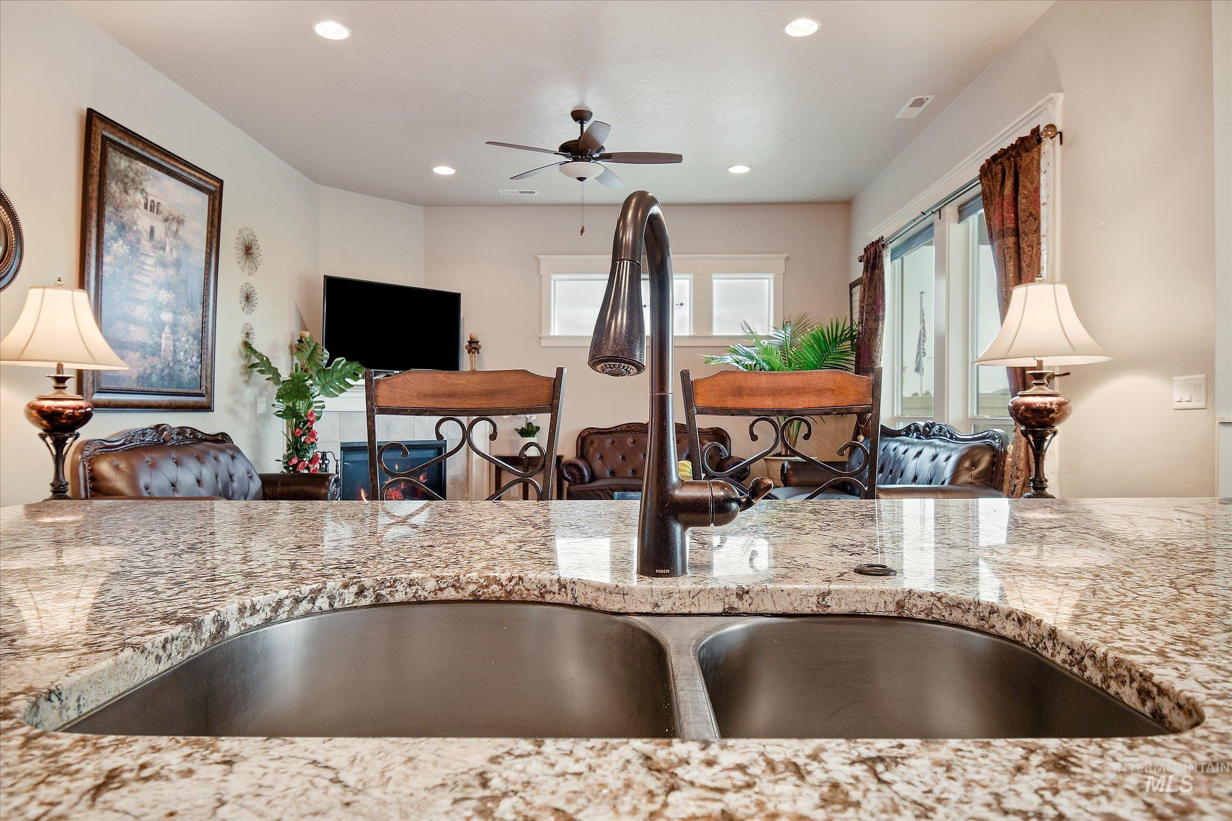 11771 W Cross Slope Way Property Photo 16
