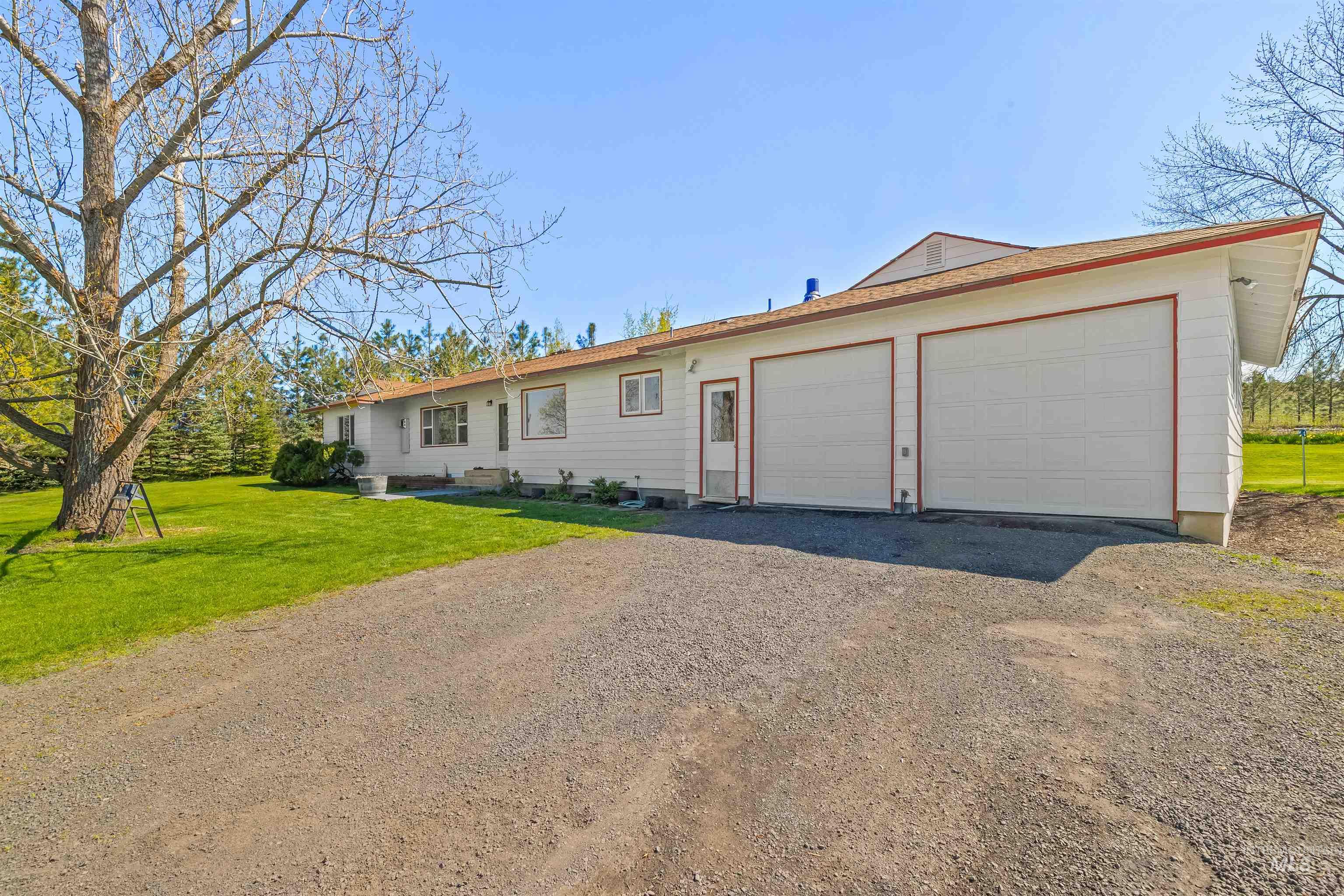 26 Hidden Ranch Lane Property Photo