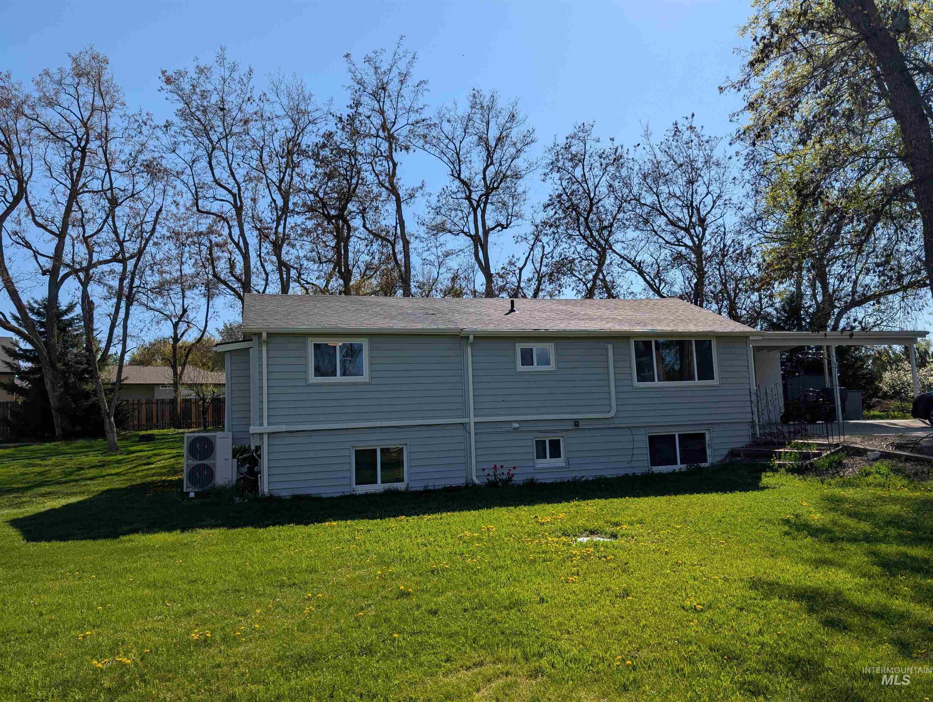 4155 W Leland Way Property Photo