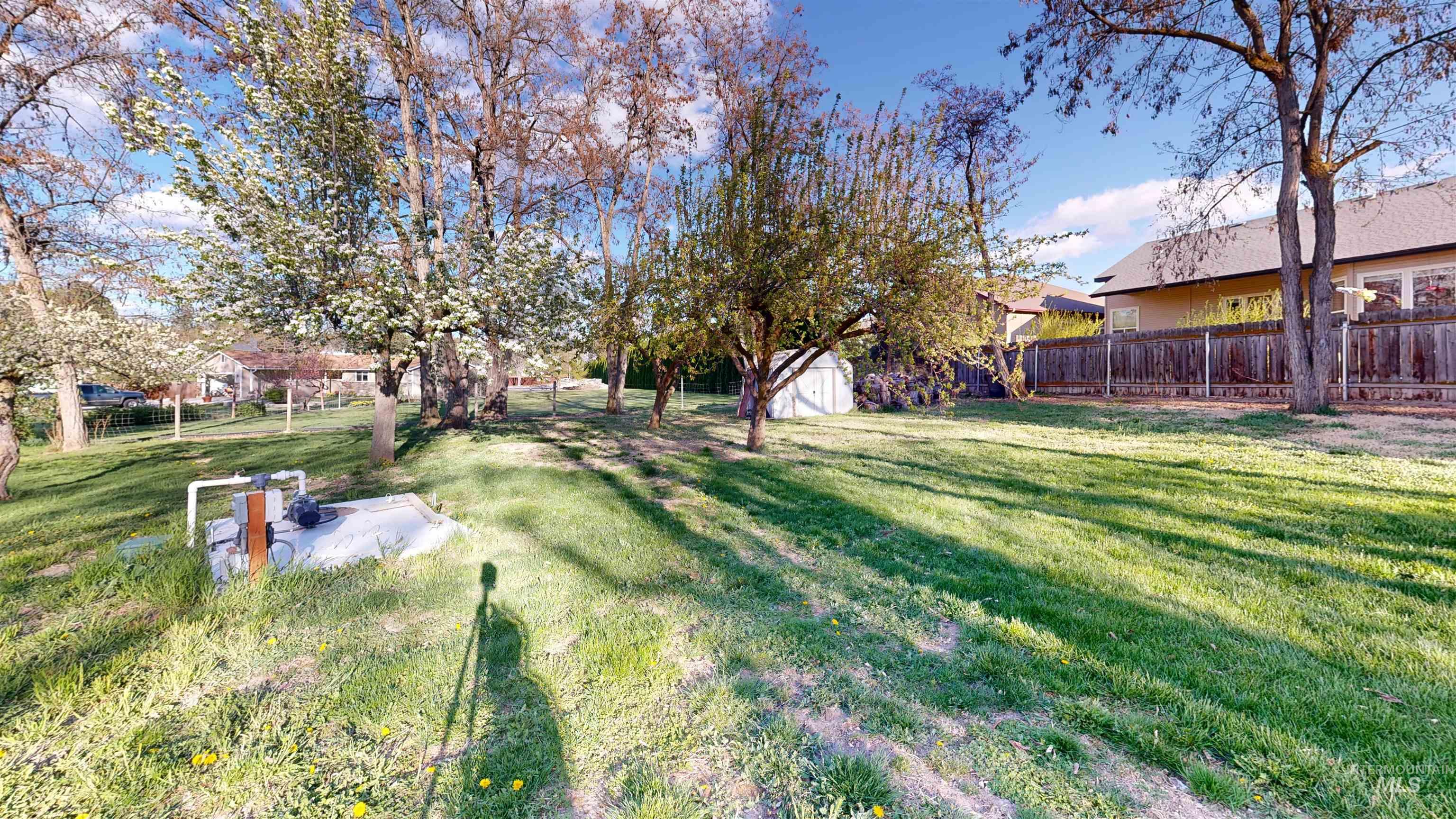 4155 W Leland Way Property Photo 7