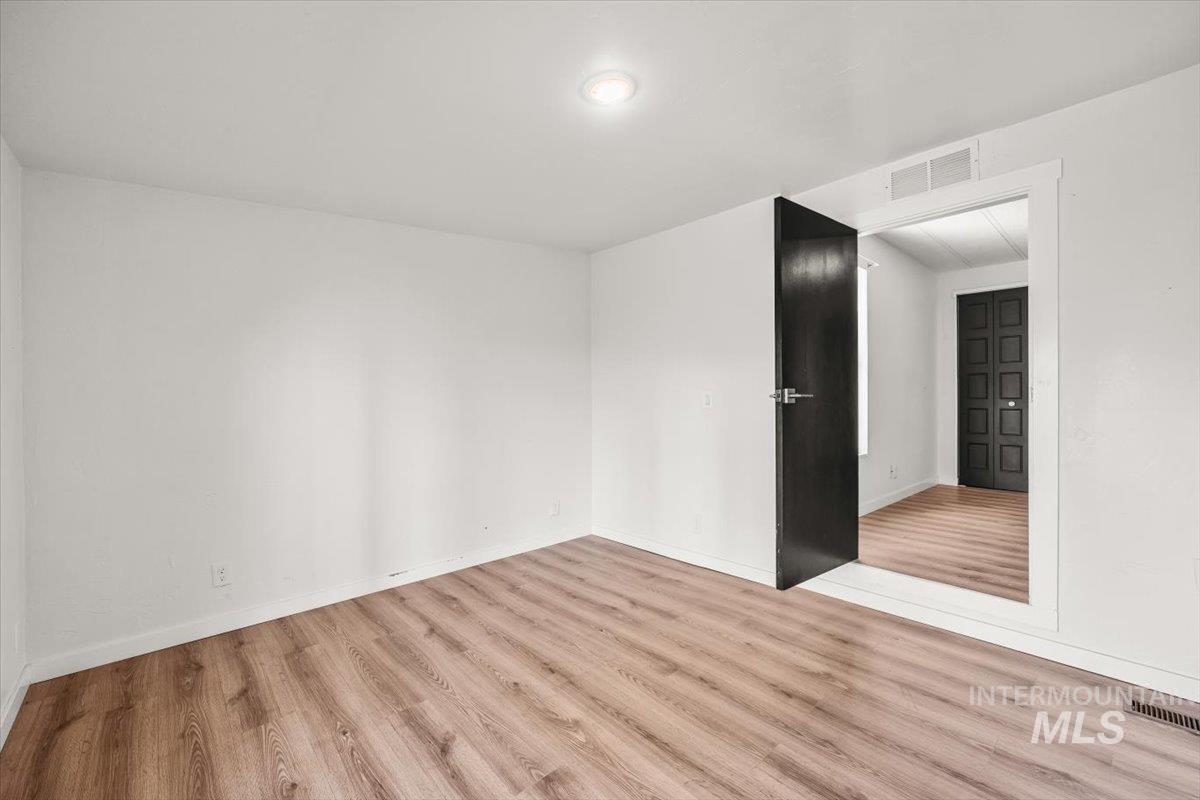 1410 W Flamingo Ave. Property Photo 21