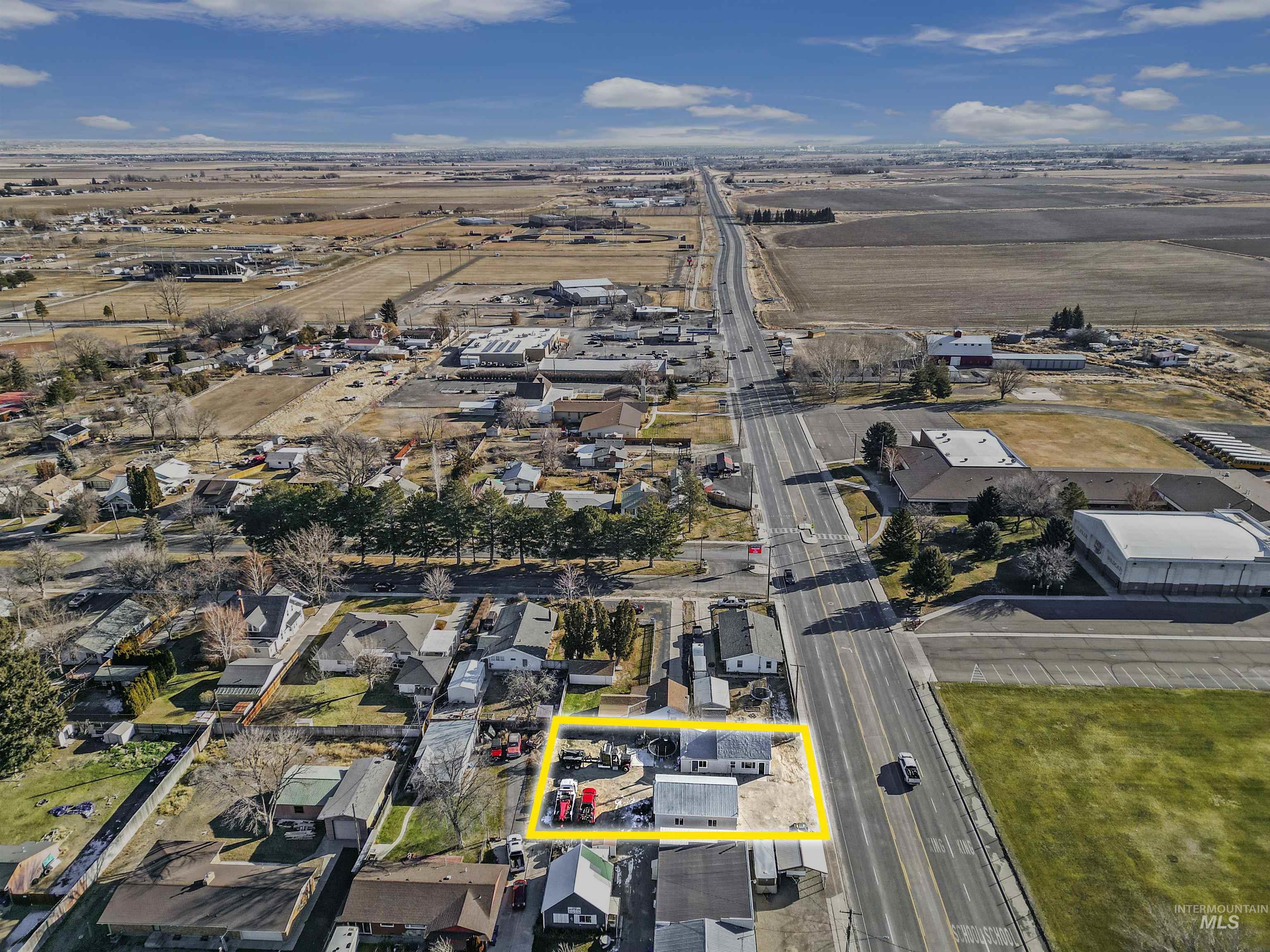 310 Us Highway 30 Property Photo 4