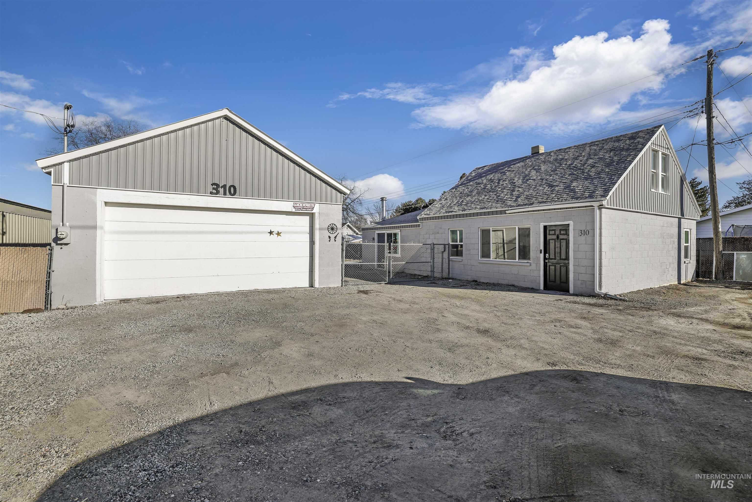 310 Us Highway 30 Property Photo 6