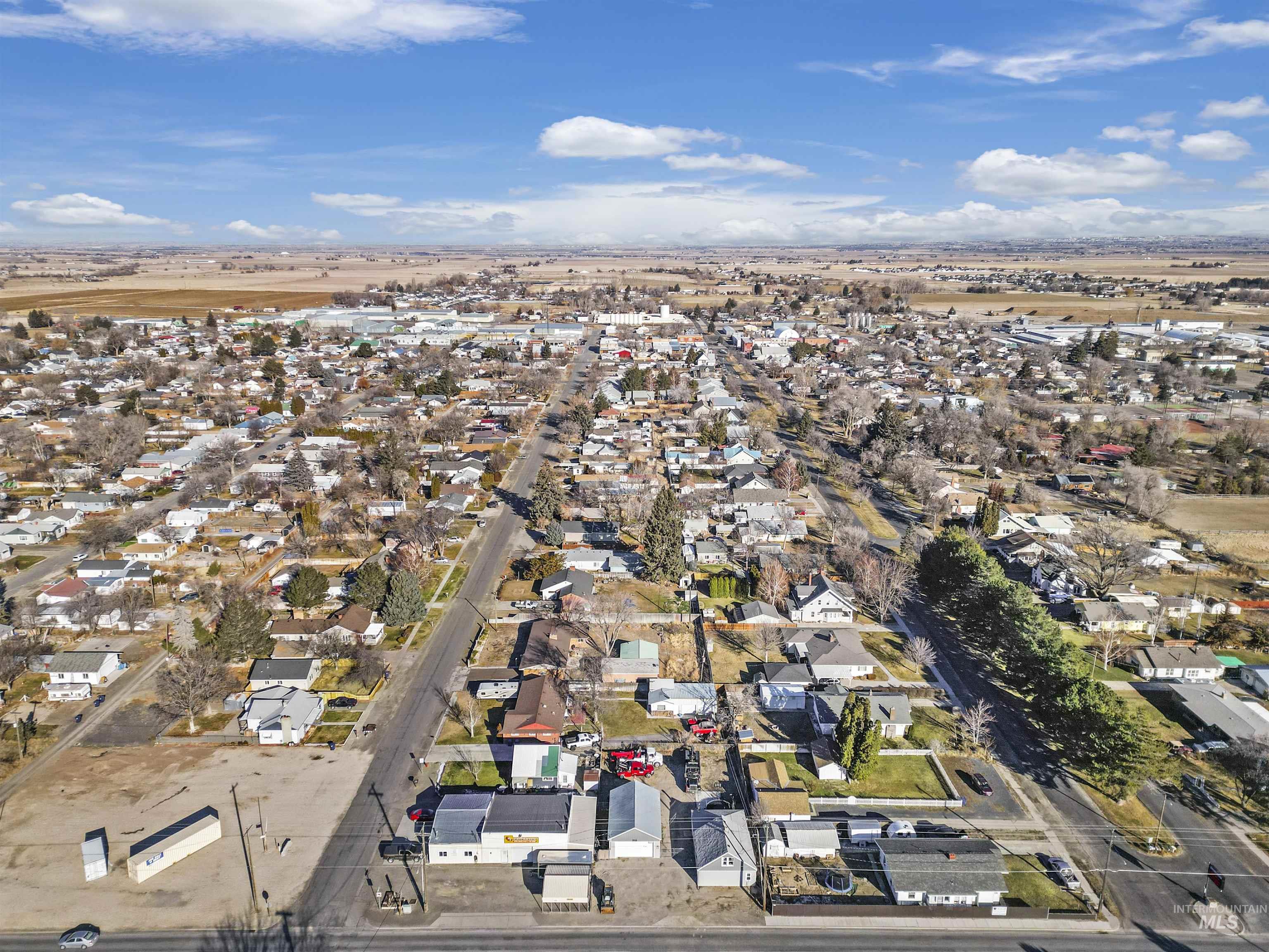 310 Us Highway 30 Property Photo 9