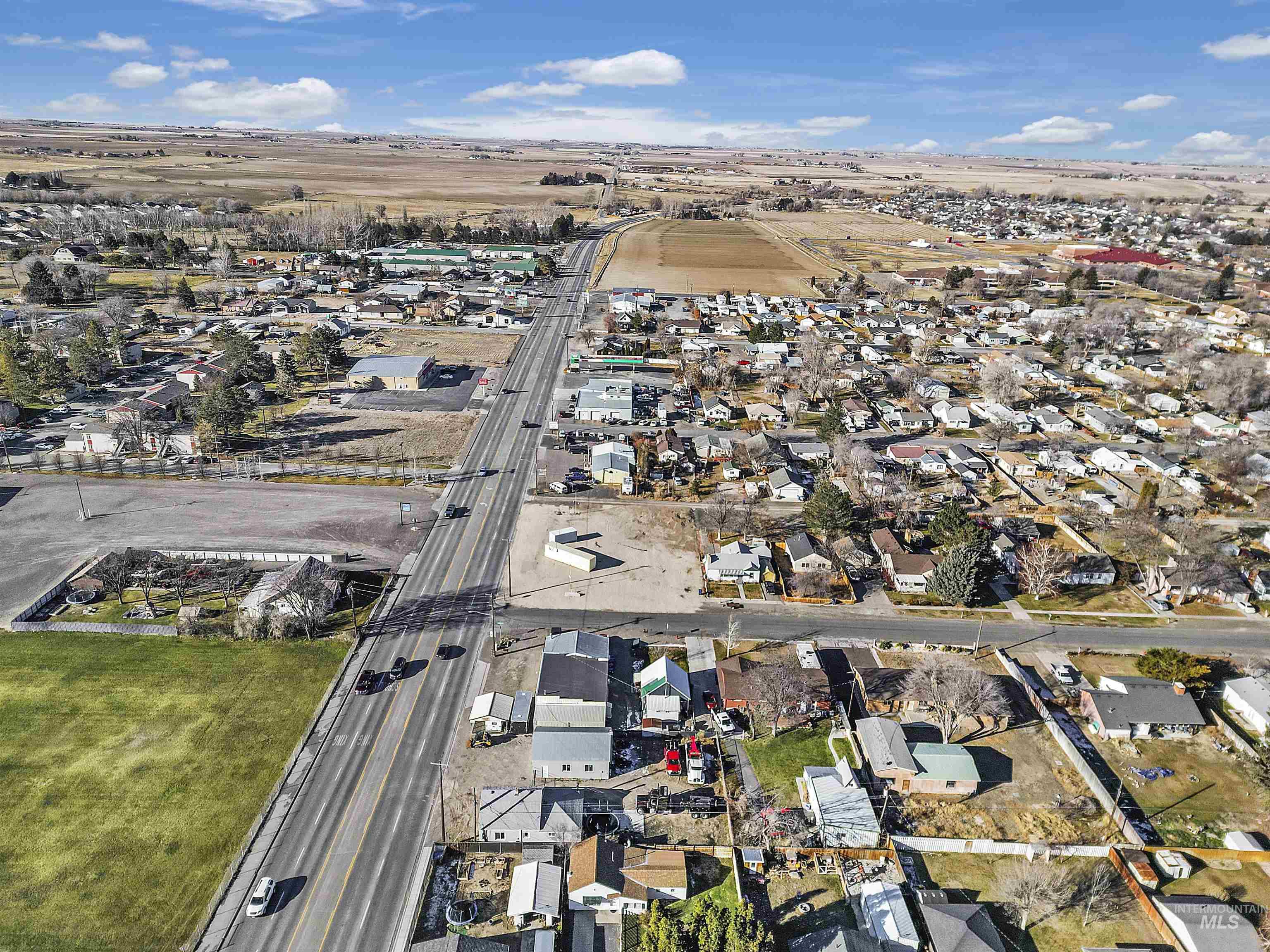 310 Us Highway 30 Property Photo 14
