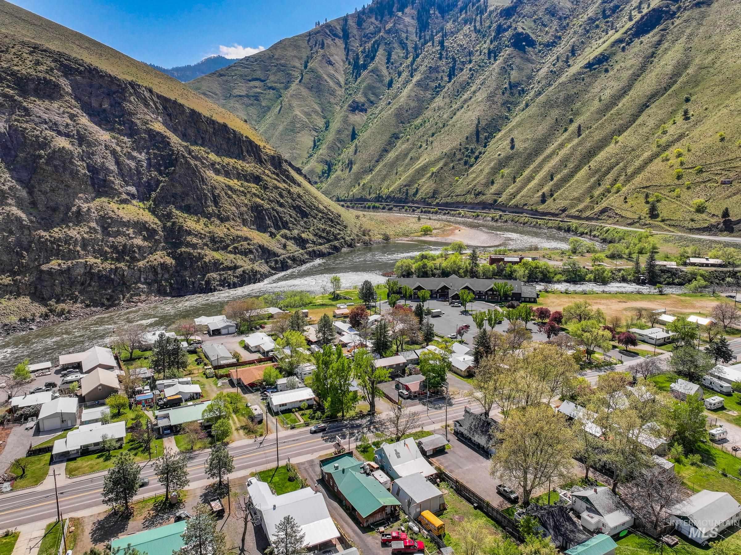 601 S Main St. Property Photo 19