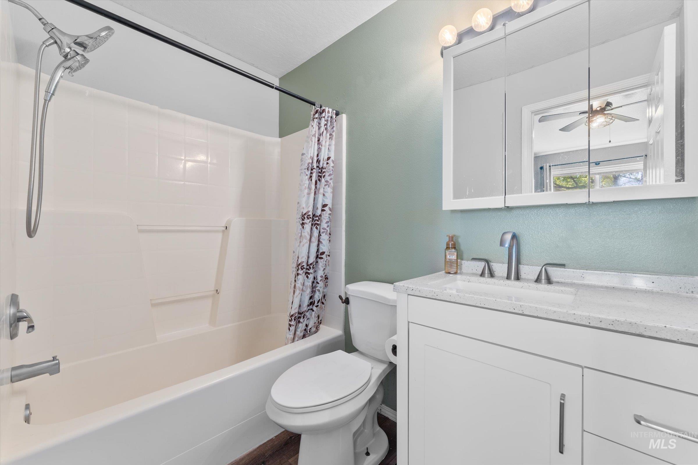 302 Quail Cove Circle Property Photo 15
