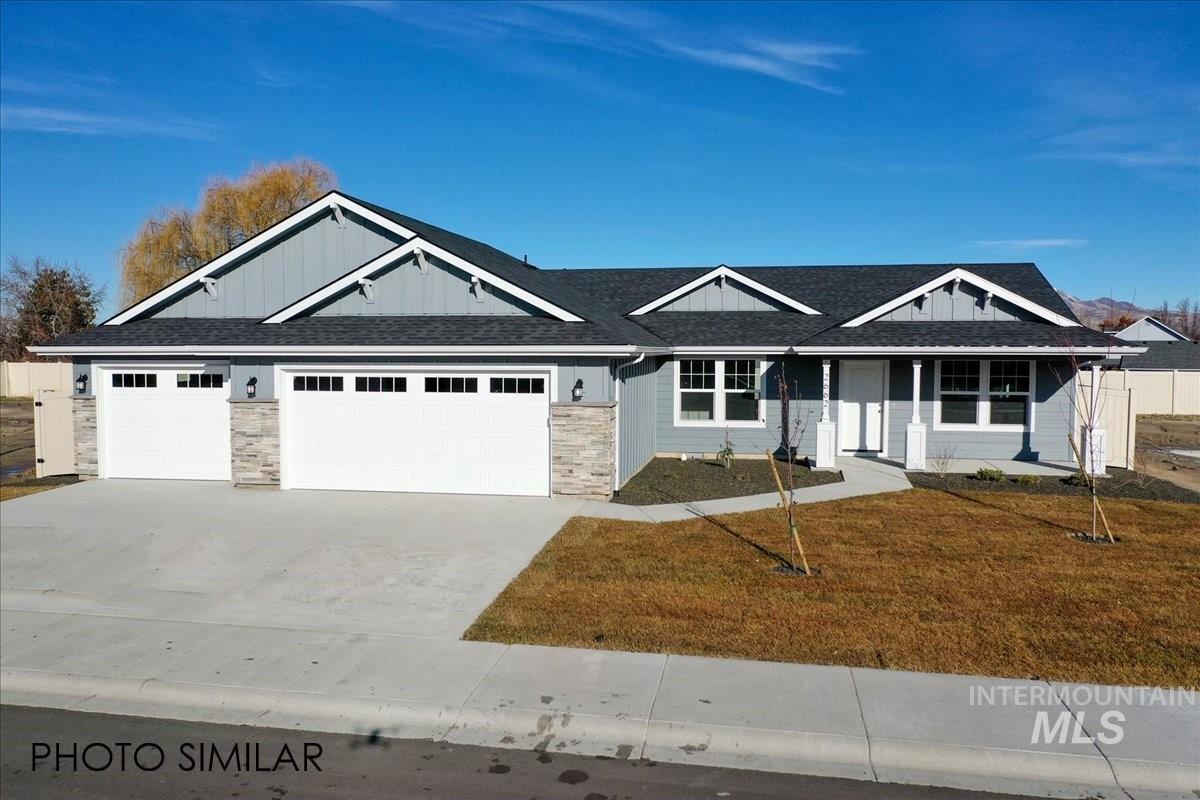 1645 Kayak Rd Property Photo