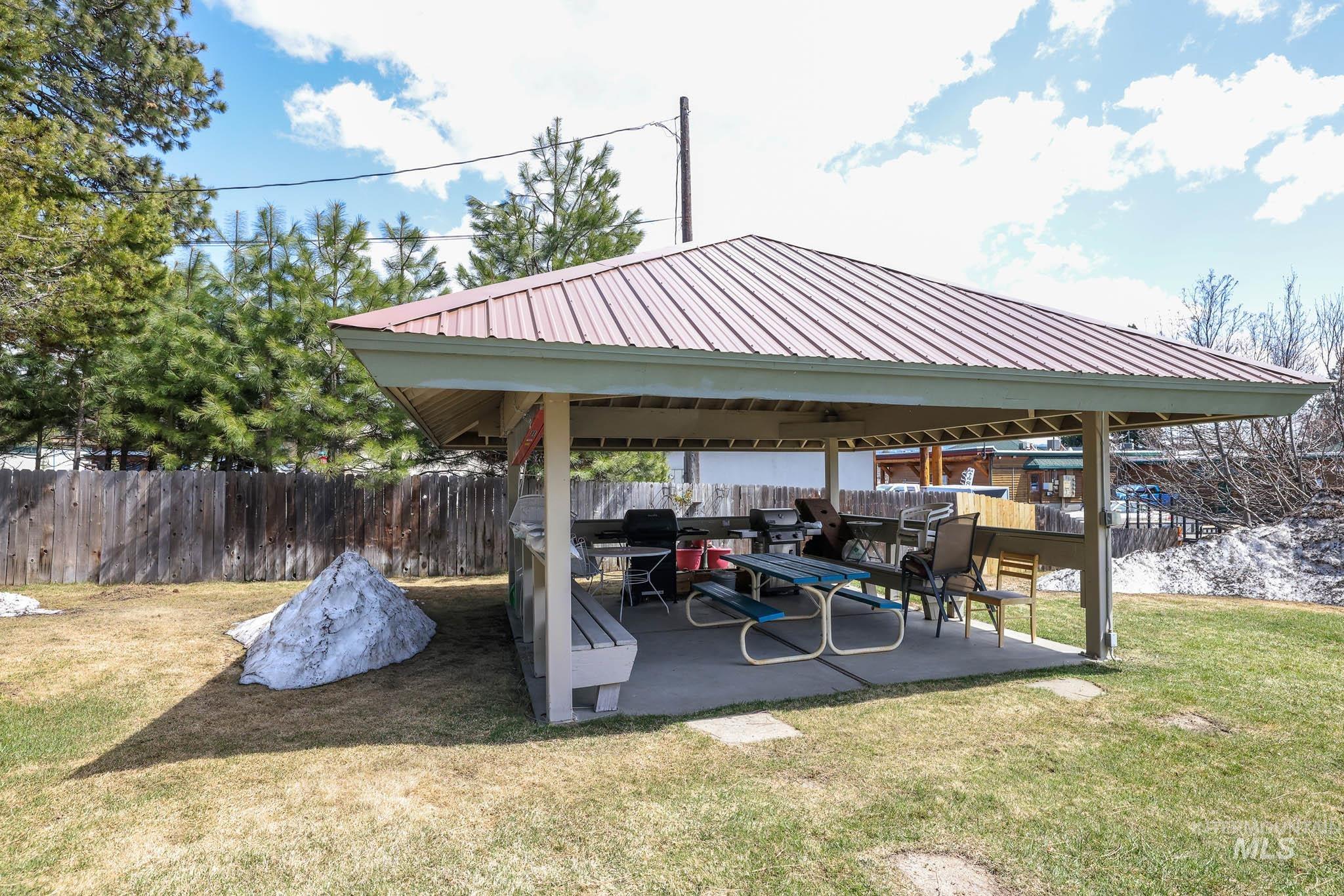 304 Mcbride Street Property Photo 8