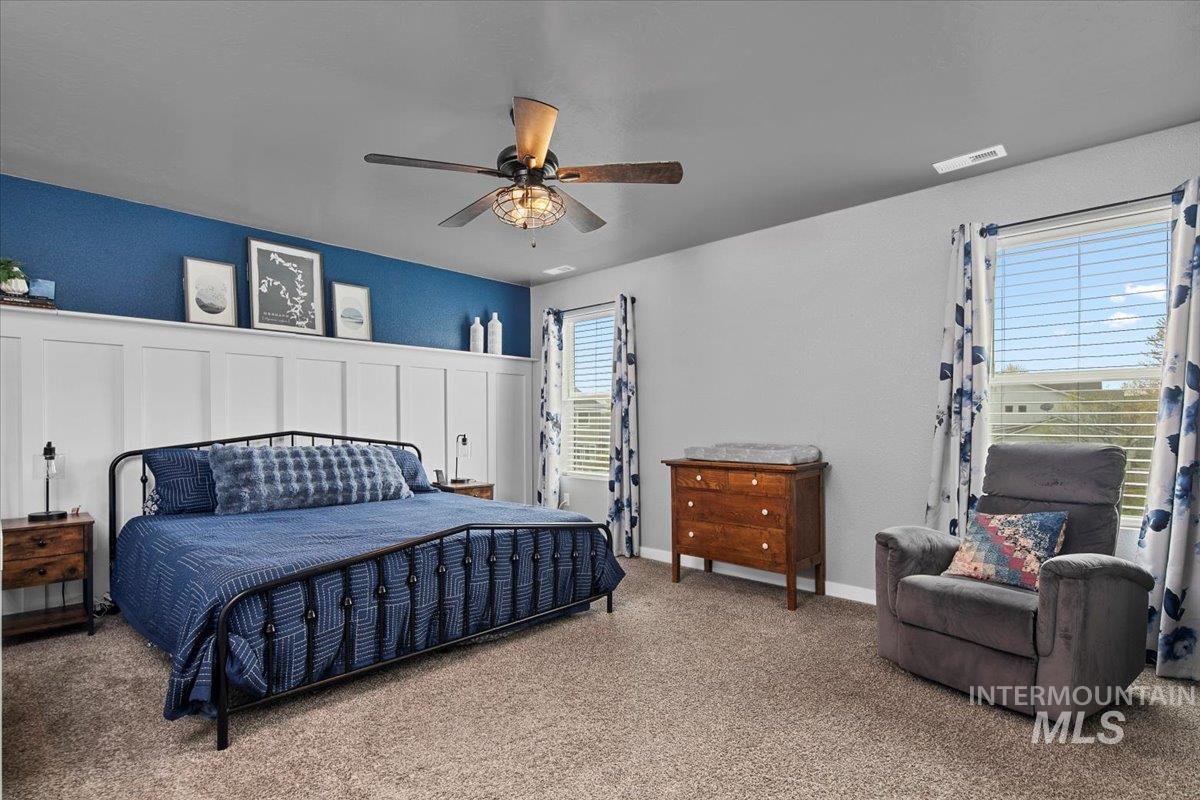 1055 E Ionia Dr. Property Photo 10