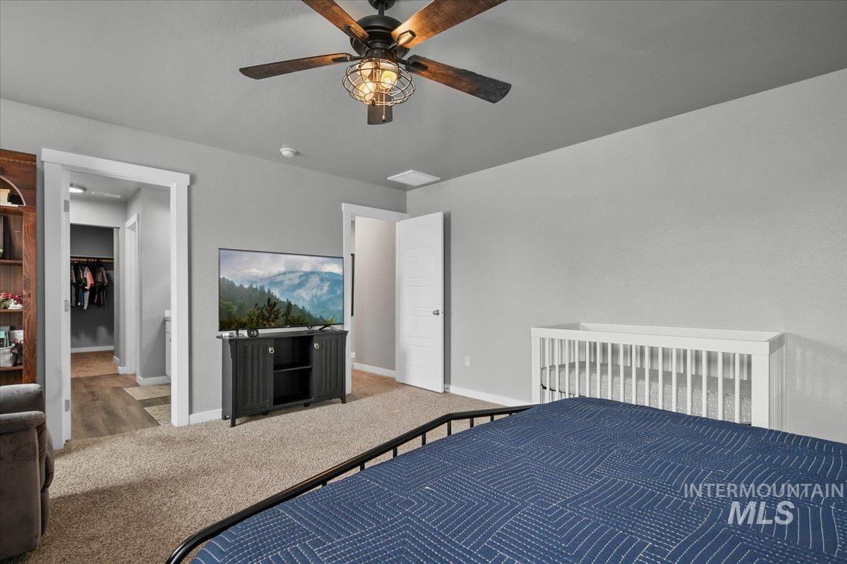 1055 E Ionia Dr. Property Photo 28