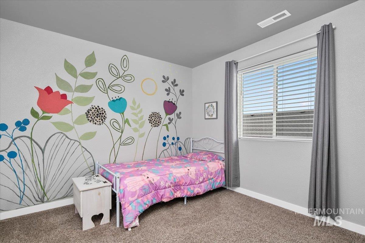 1055 E Ionia Dr. Property Photo 34