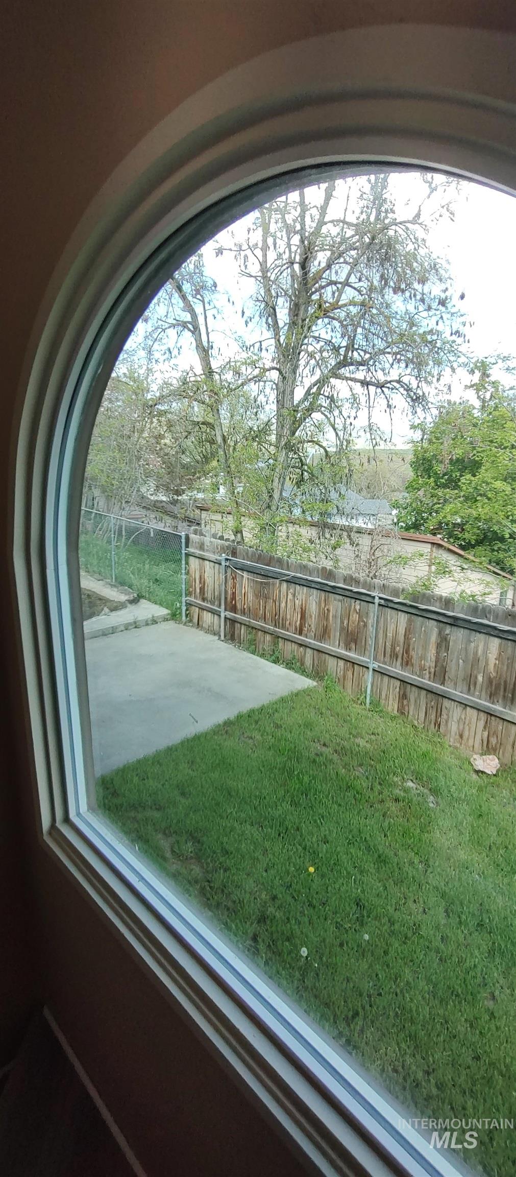2933 Garfield Ct Property Photo 22