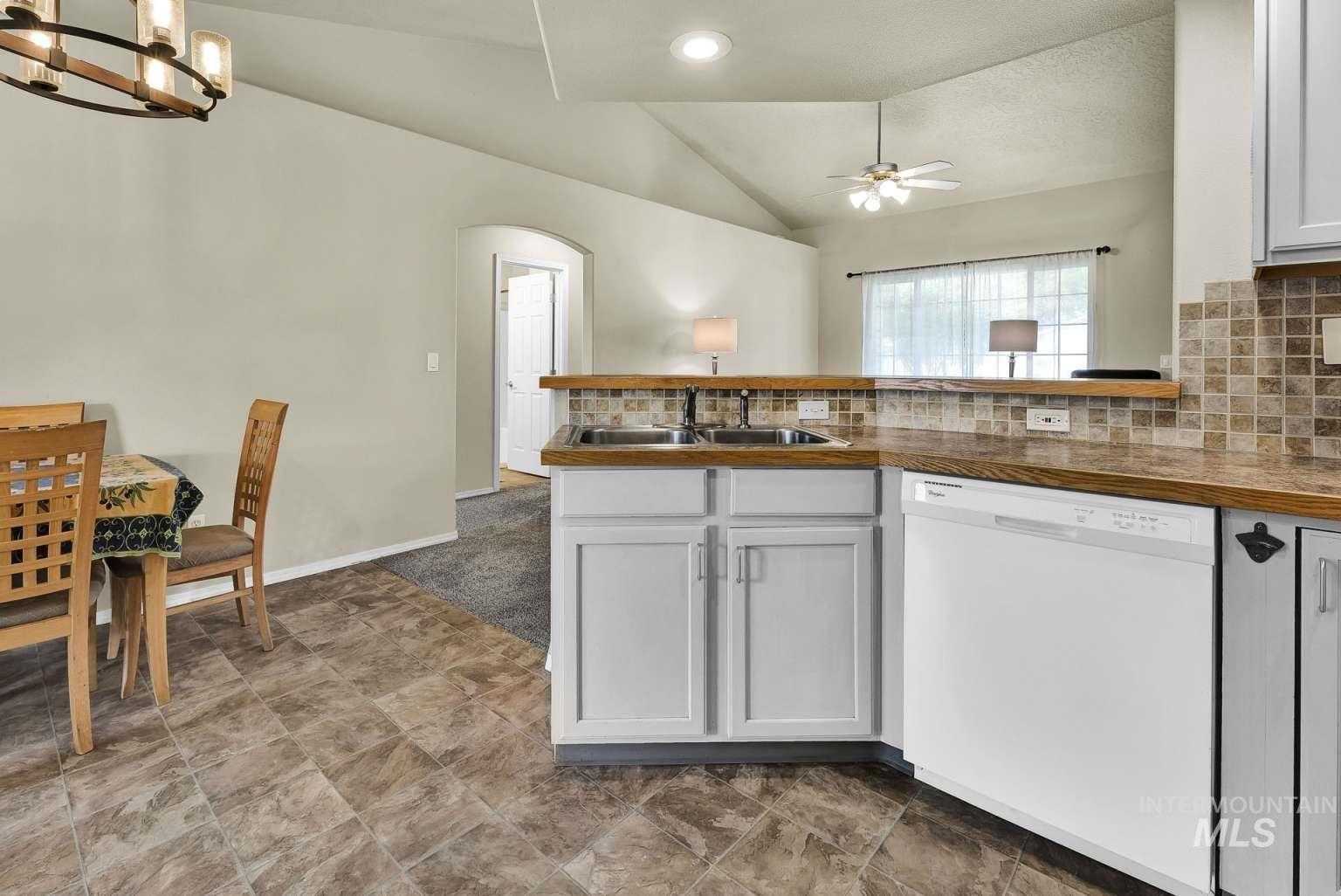 11793 Shelburne Property Photo 13