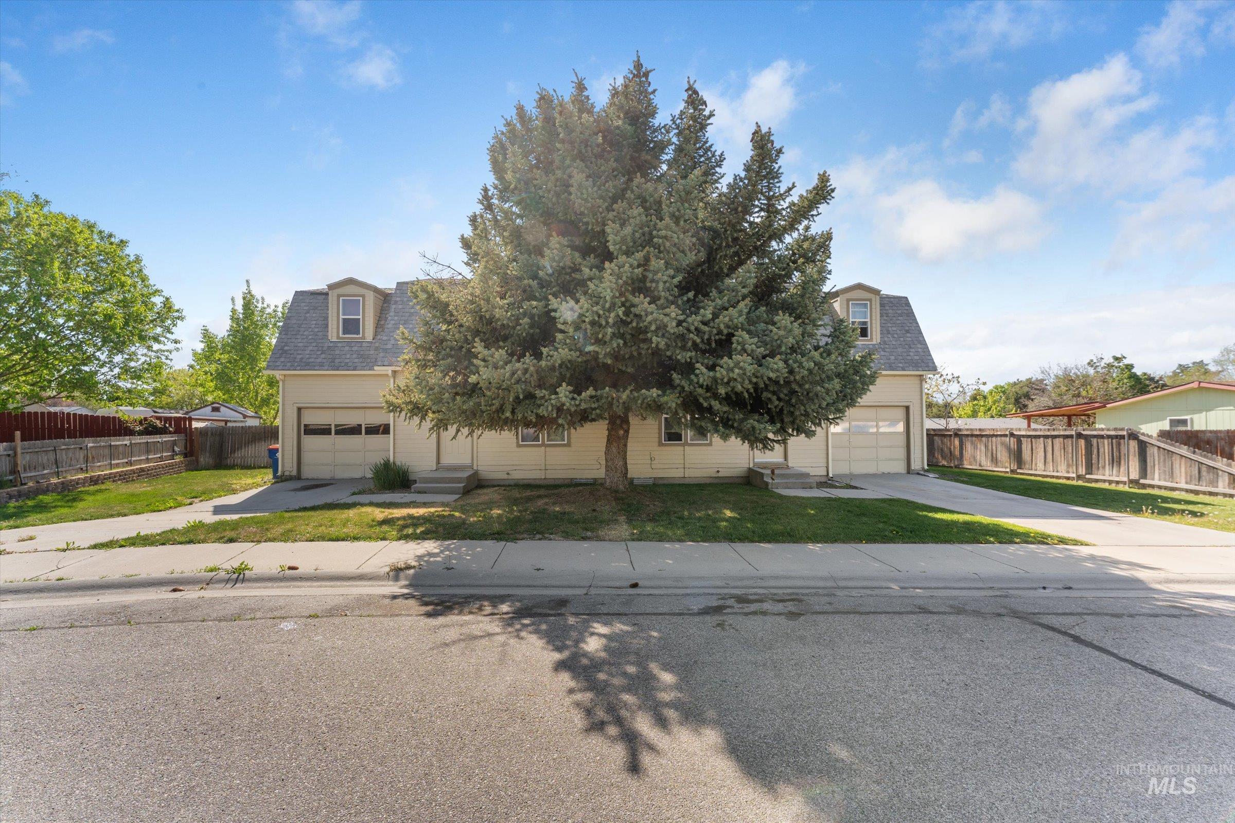 10435 W Seneca Dr, Property Photo