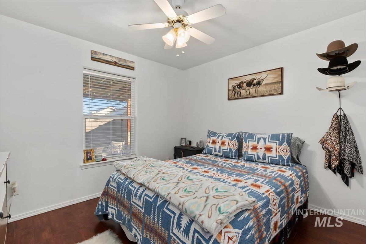 1064 Arrow Wood Court Property Photo 17