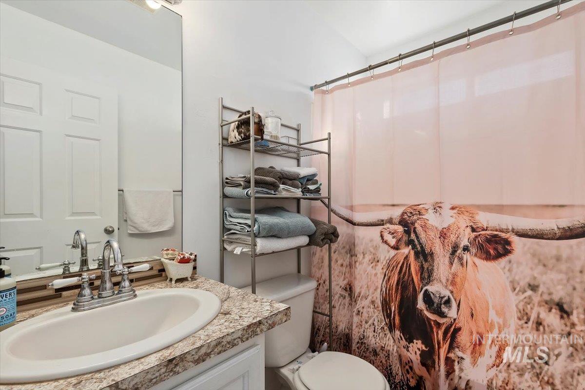 1064 Arrow Wood Court Property Photo 18