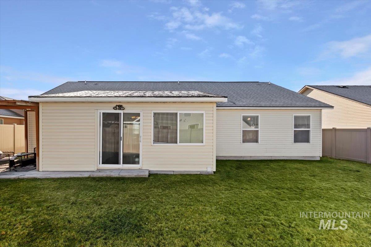 1064 Arrow Wood Court Property Photo 21