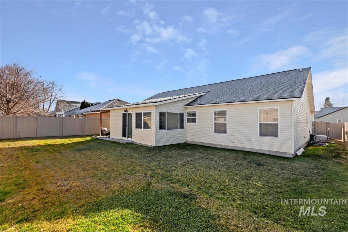 1064 Arrow Wood Court Property Photo 23