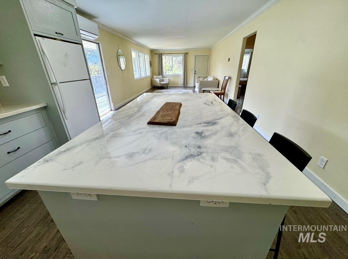 250 Hill Rd Duplex Property Photo 8