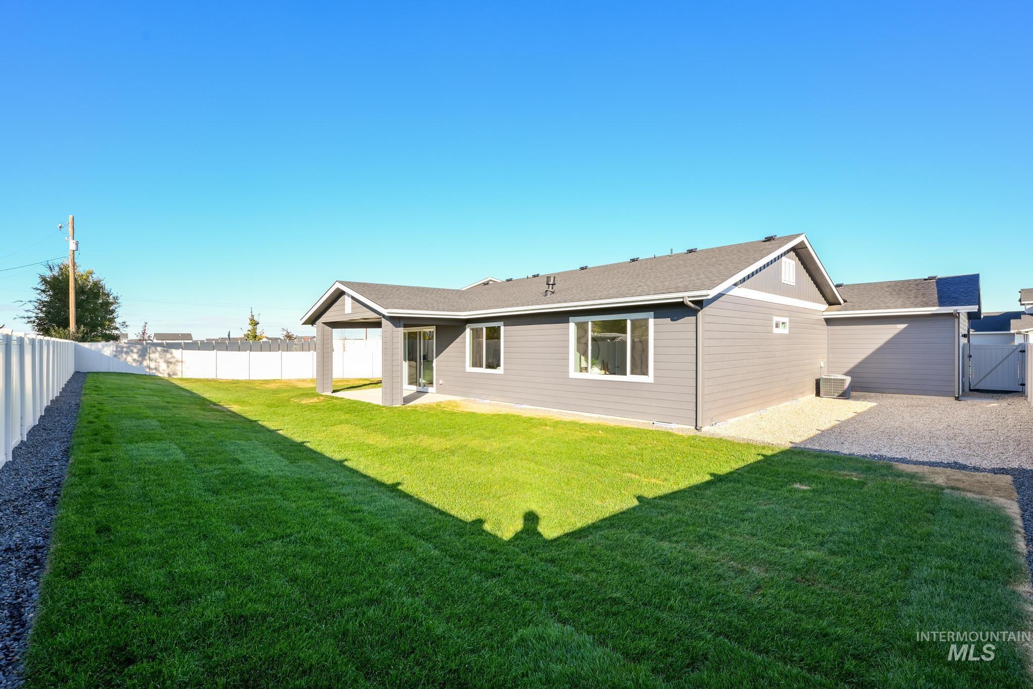 12668 W Wayfaring Dr Property Photo 13