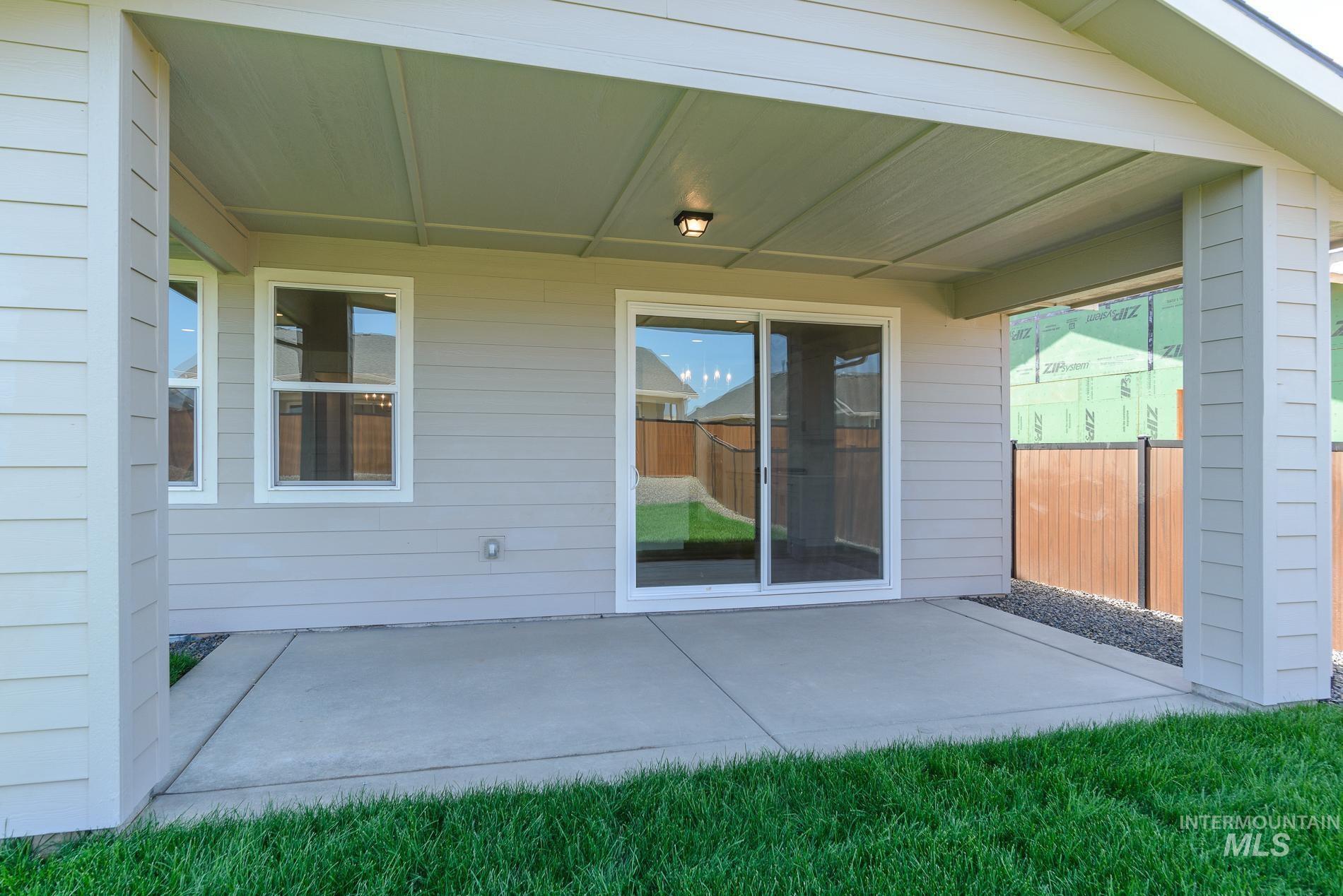 9581 W Gladiola Ct. Property Photo 12